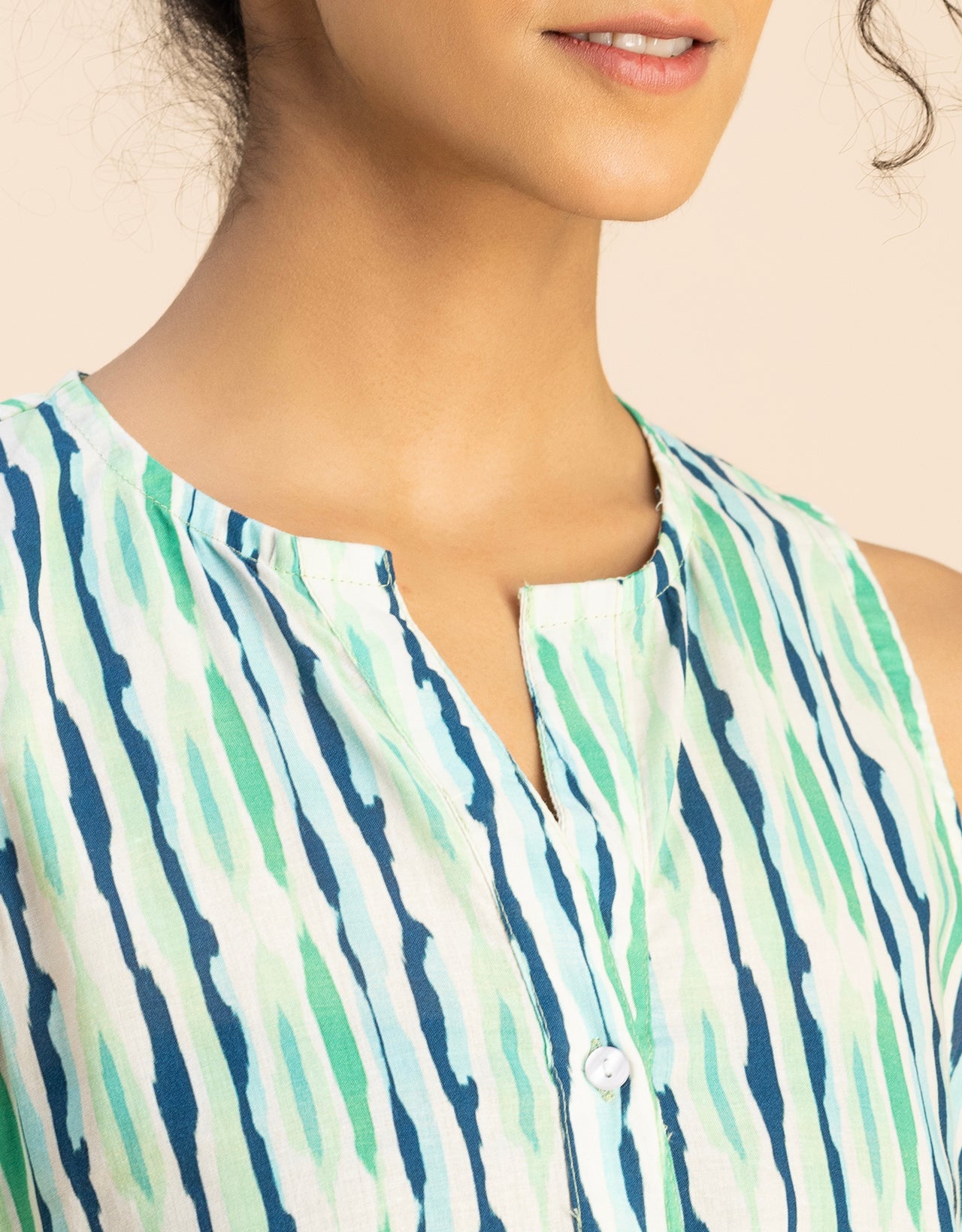 Printed Cotton Sleeveless High-Low V Neck Top