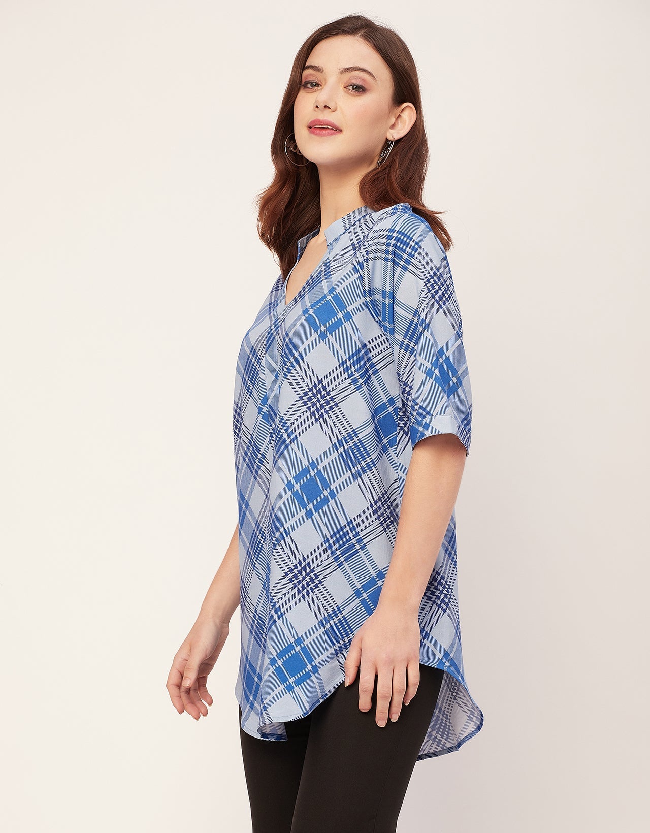 Printed Rayon quarter sleeve Mandarin Collar Top