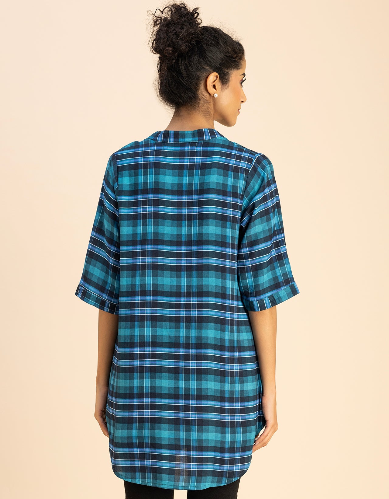 Printed Rayon quarter sleeve Mandarin Collar Top