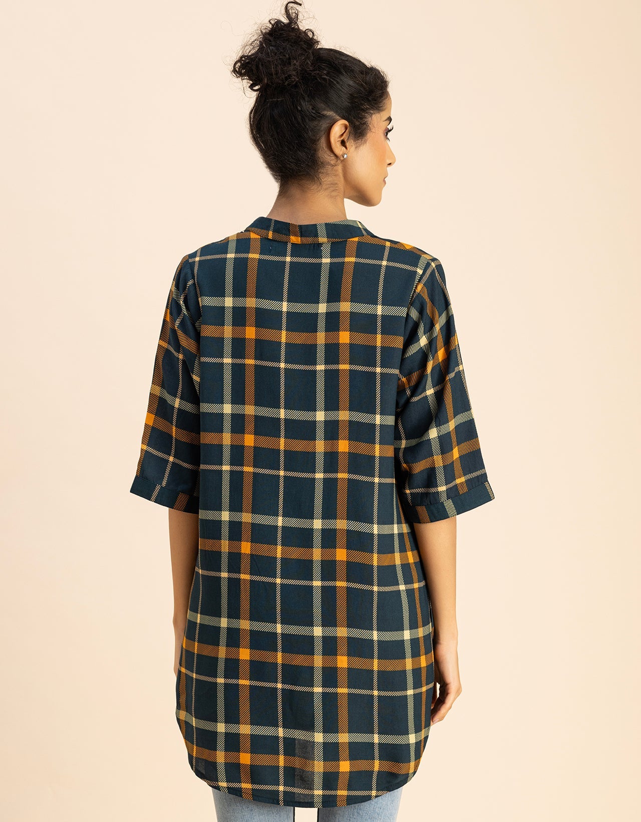 Printed Rayon quarter sleeve Mandarin Collar Top