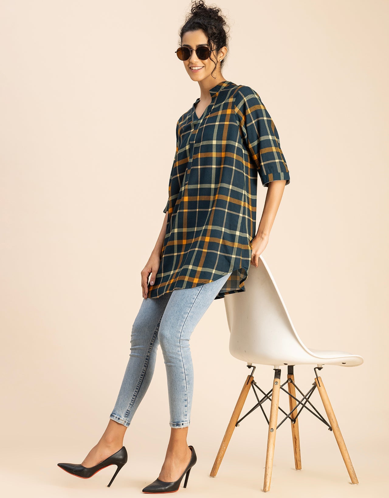 Printed Rayon quarter sleeve Mandarin Collar Top
