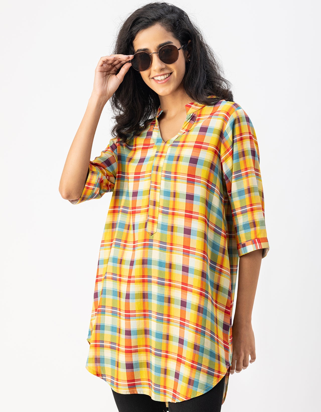 Printed Rayon quarter sleeve Mandarin Collar Top