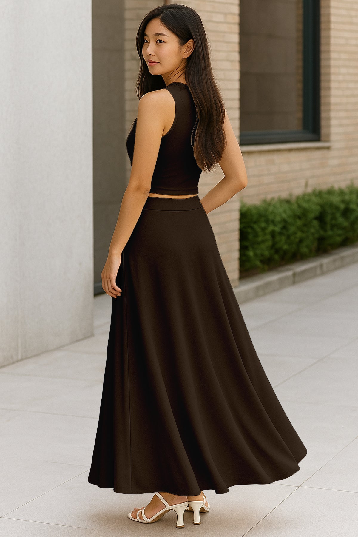 Women's 2 Pcs Sleeveless Crop Top and High Waisted Flared Maxi Skirt