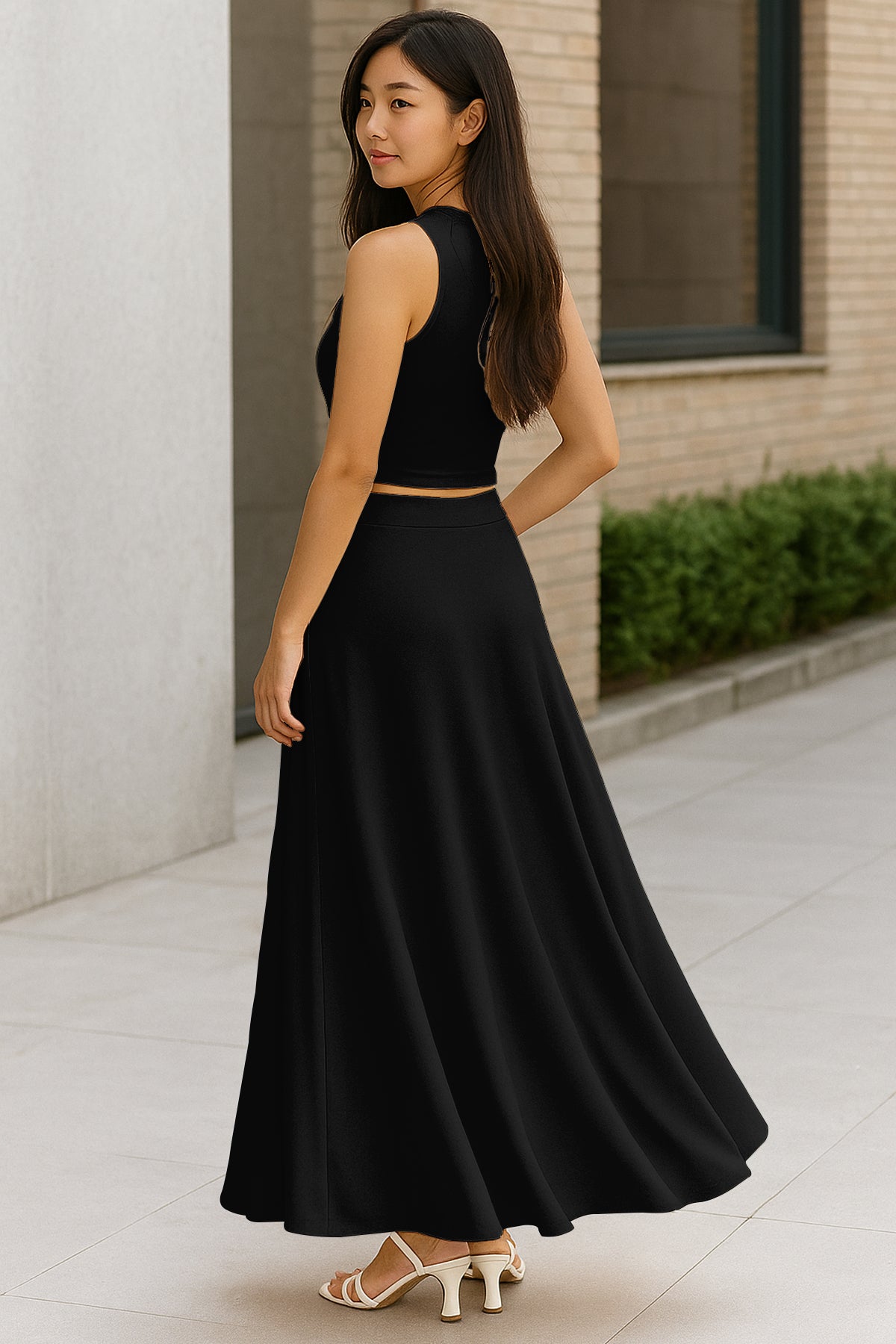 Women's 2 Pcs Sleeveless Crop Top and High Waisted Flared Maxi Skirt