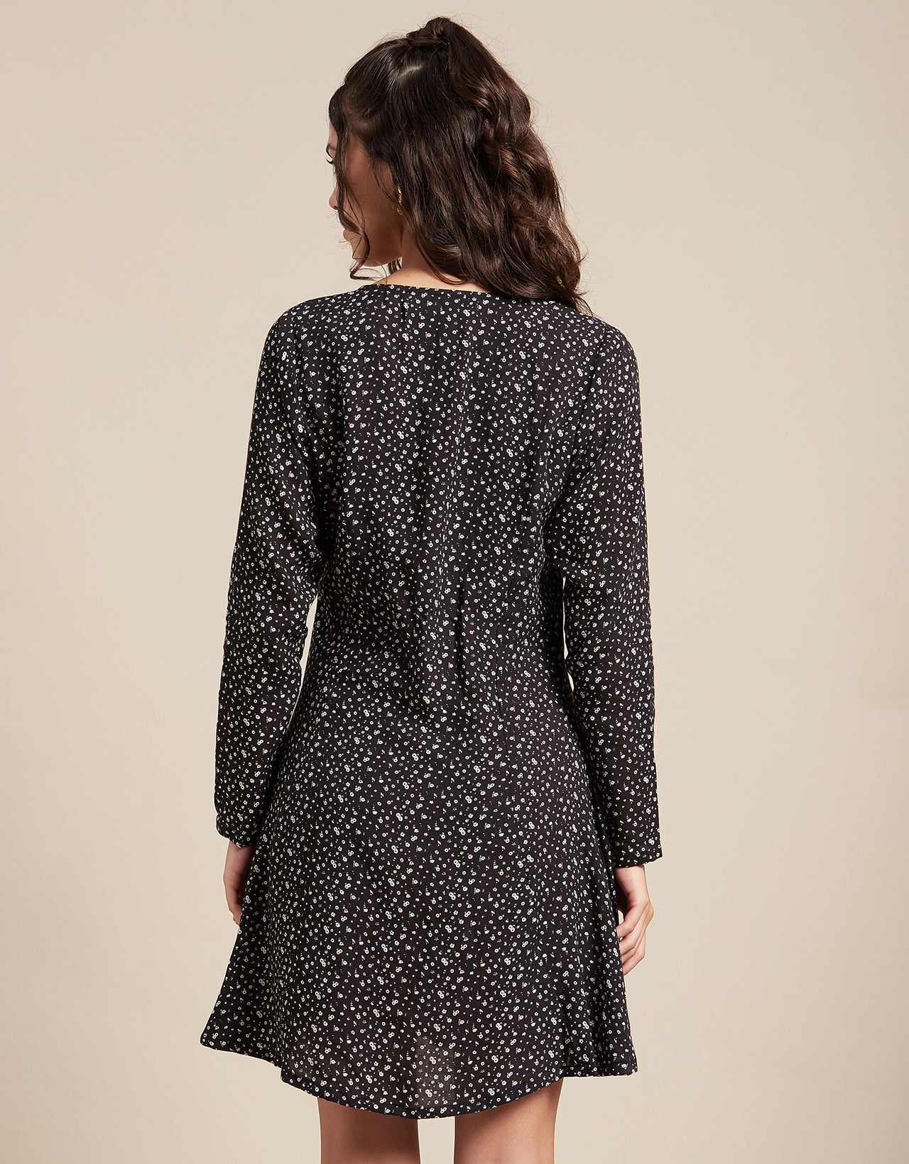 Long Sleeves Dress, Square Neck