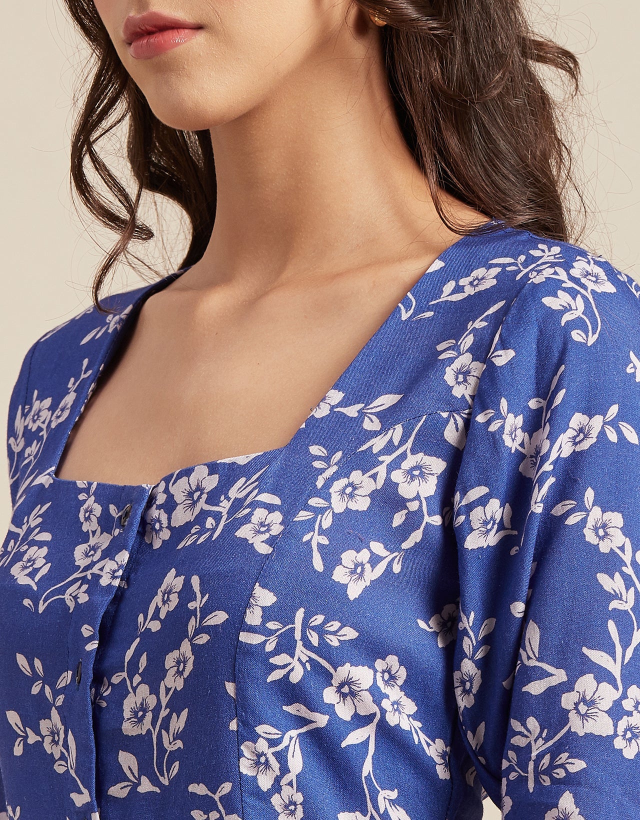 Long Sleeves Dress, Square Neck