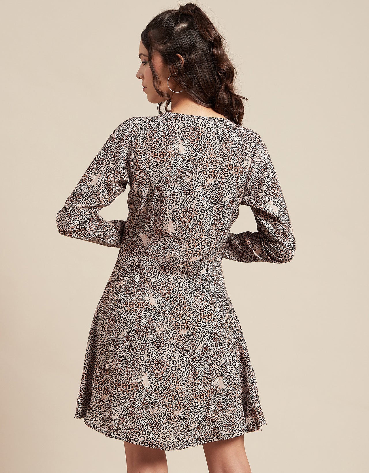 Long Sleeves Dress, Square Neck