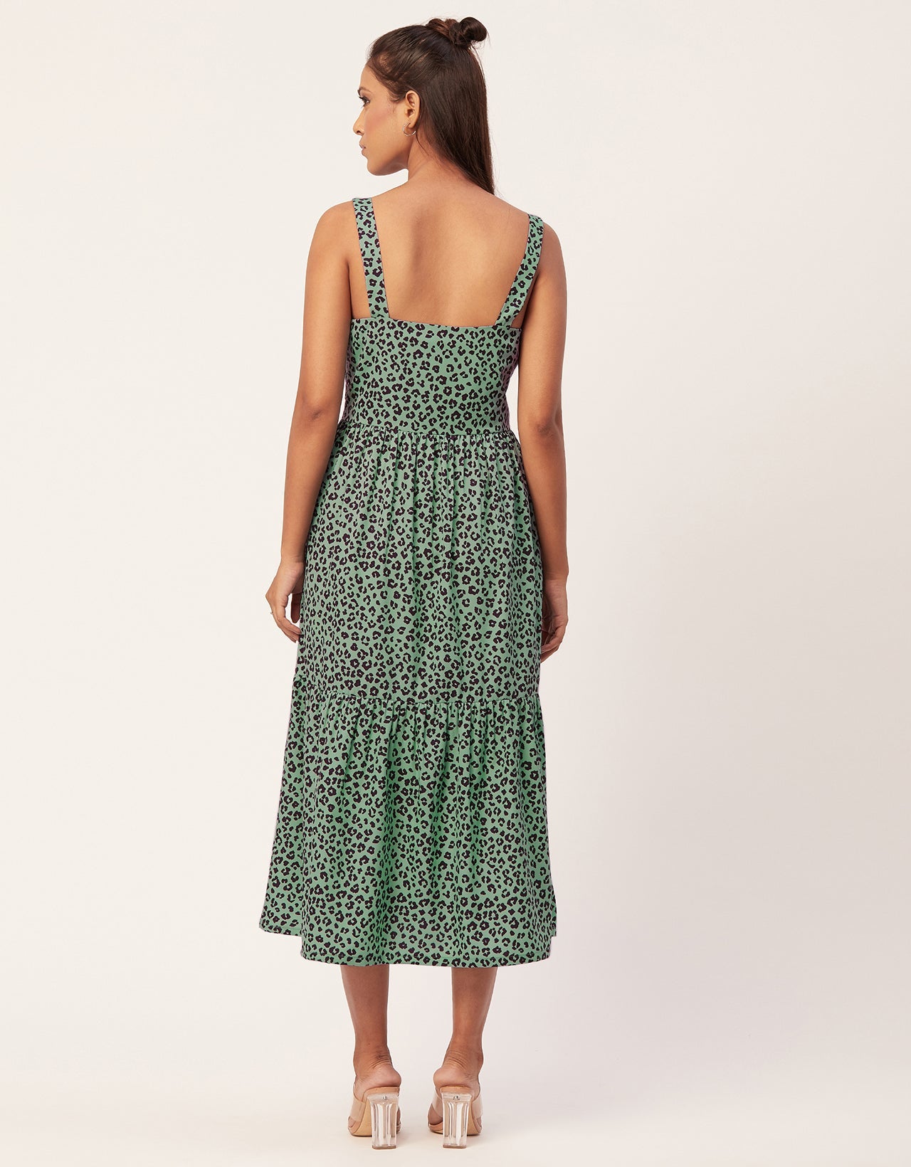 Sleeveless Chic Dress, Square Midi