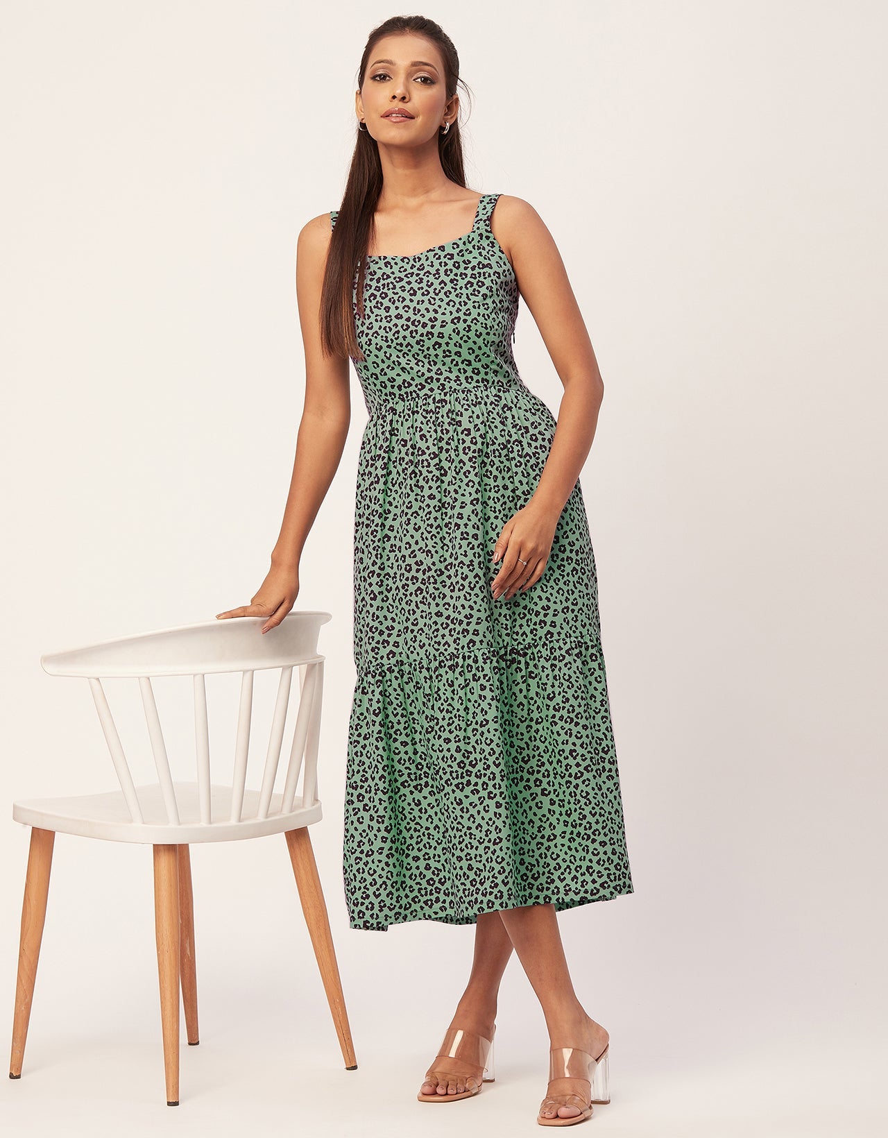 Sleeveless Chic Dress, Square Midi