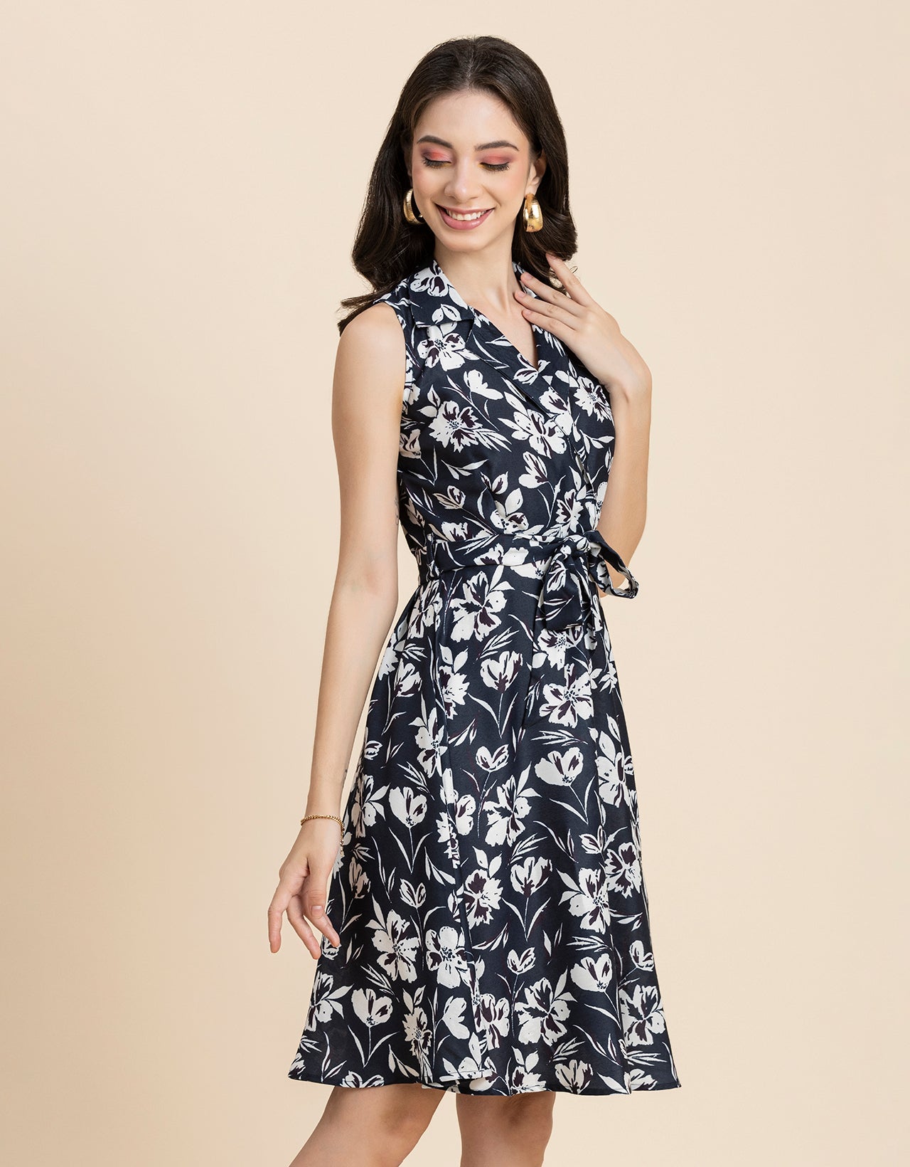 V Neck Midi Dress