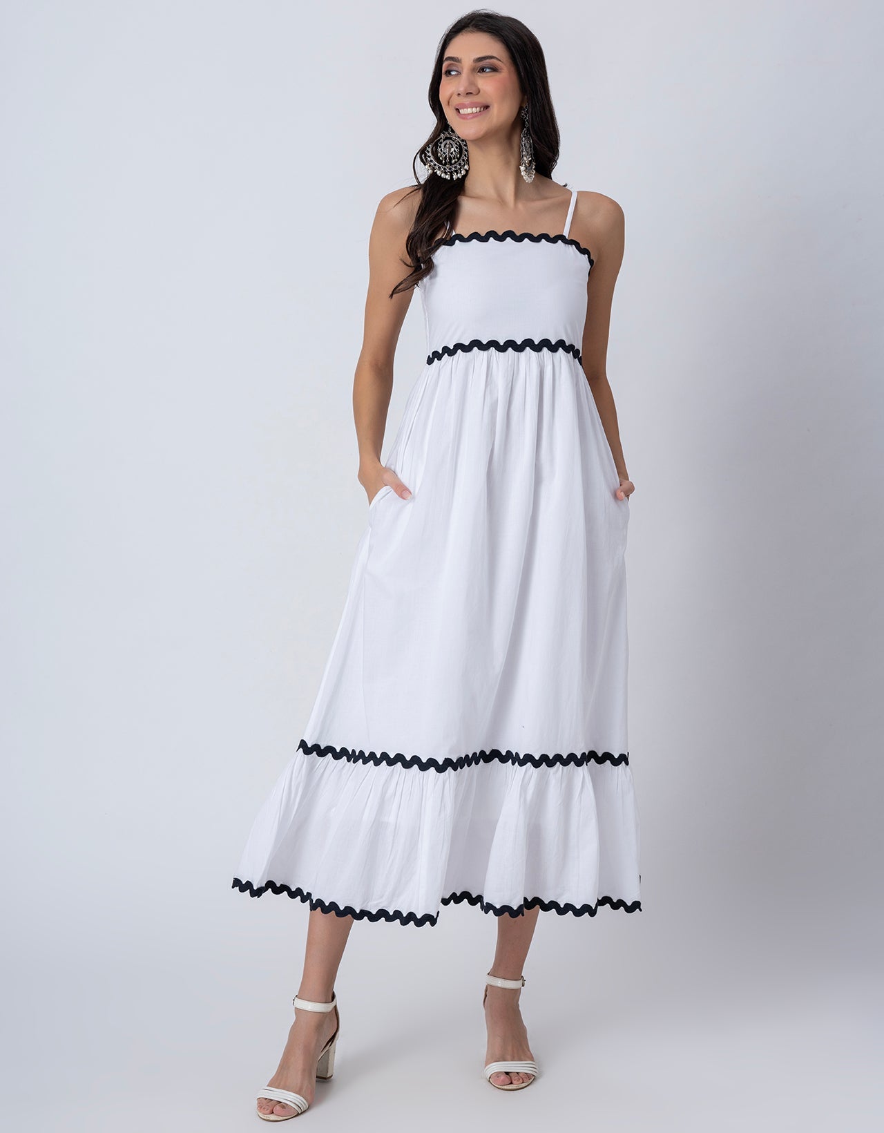 Women's Solid Full-Length Cotton Dress with Zigzag Lace