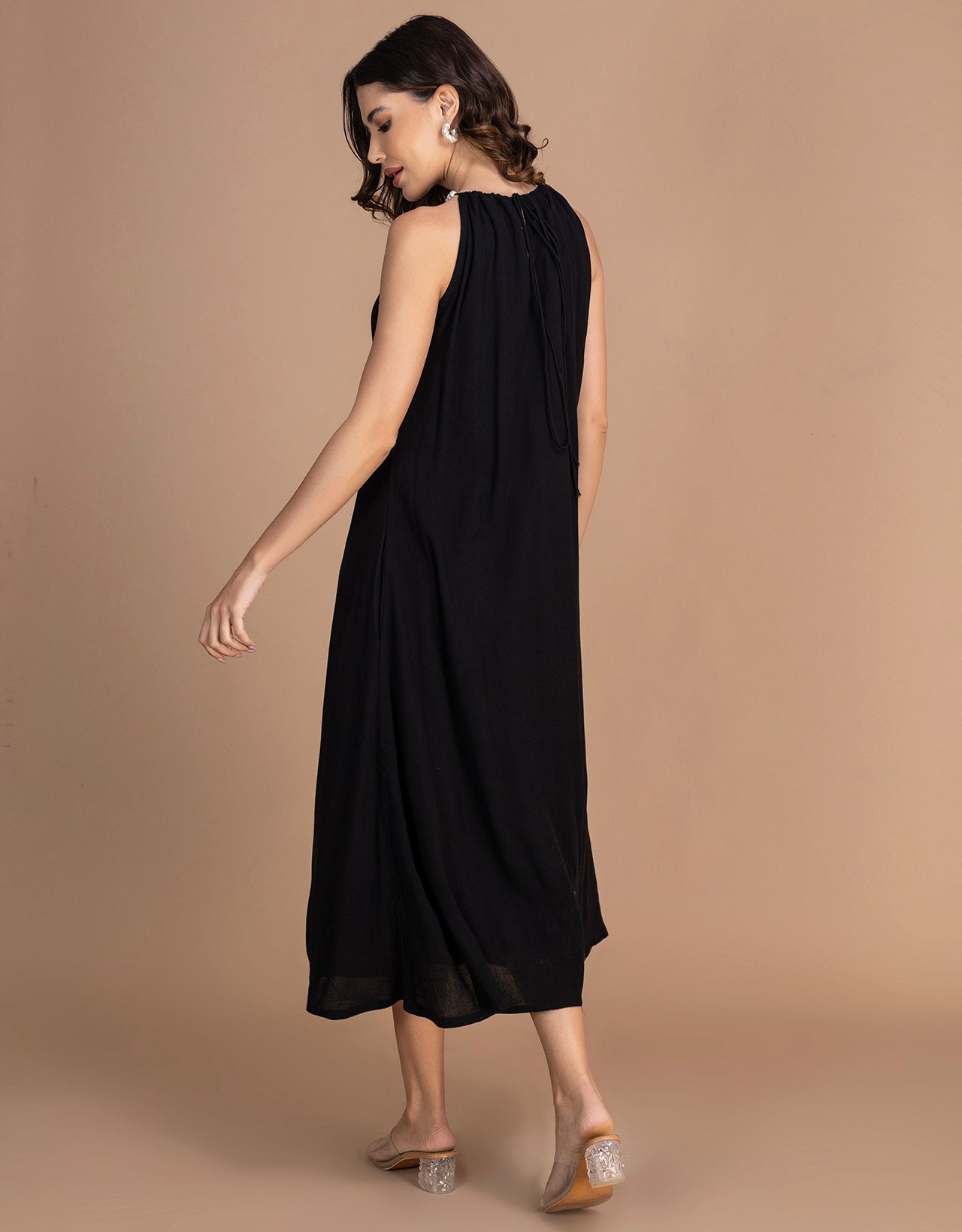 Moomaya Sleeveless Casual Chic Wear Maxi Dress For Women