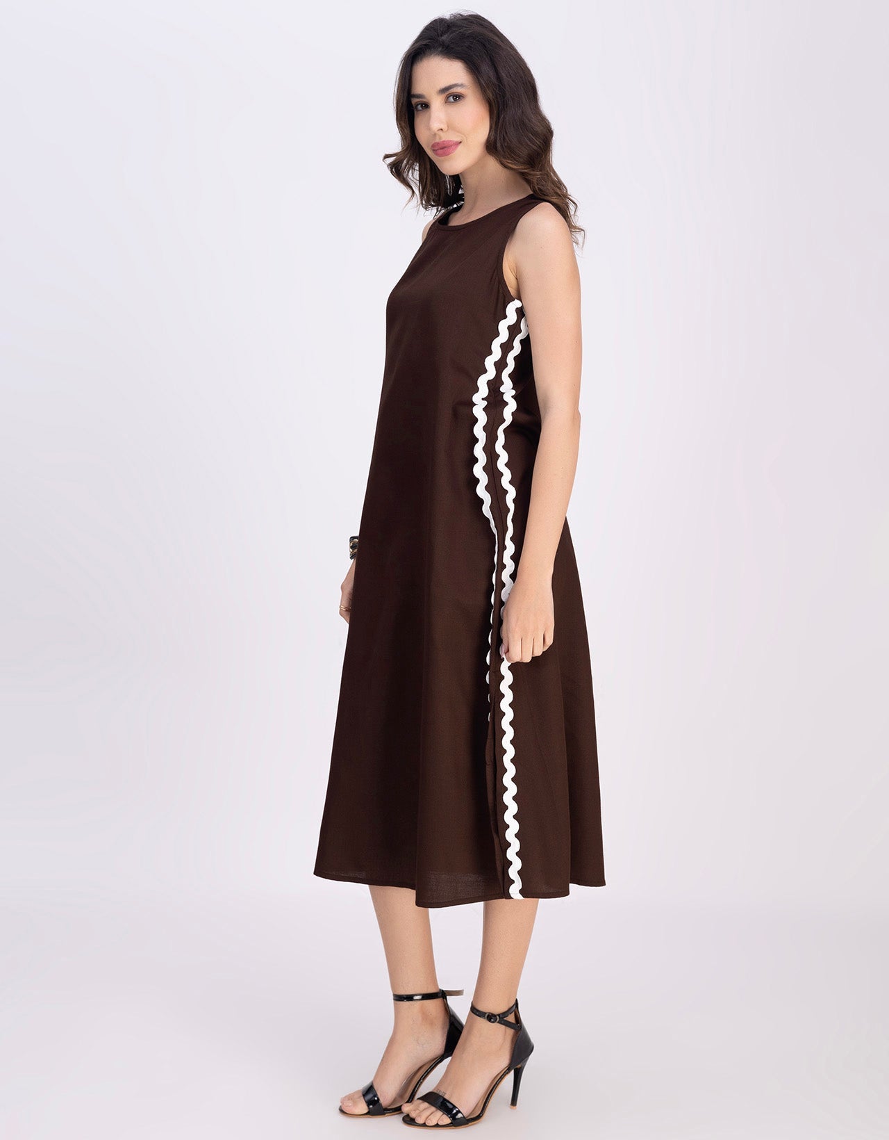 Moomaya Women's Printed Sleeveless A-Line Maxi Dress With Lace