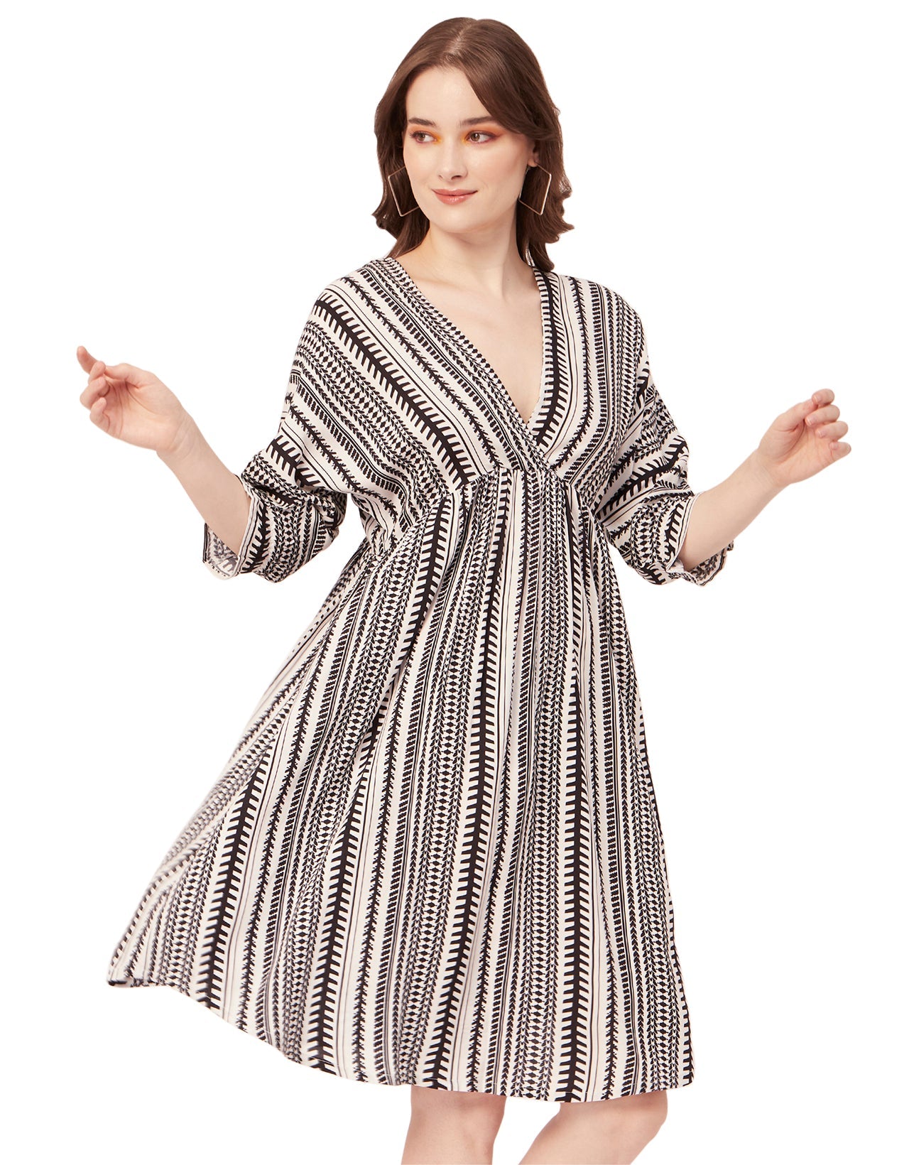 Quarter Sleeves Short Dress
