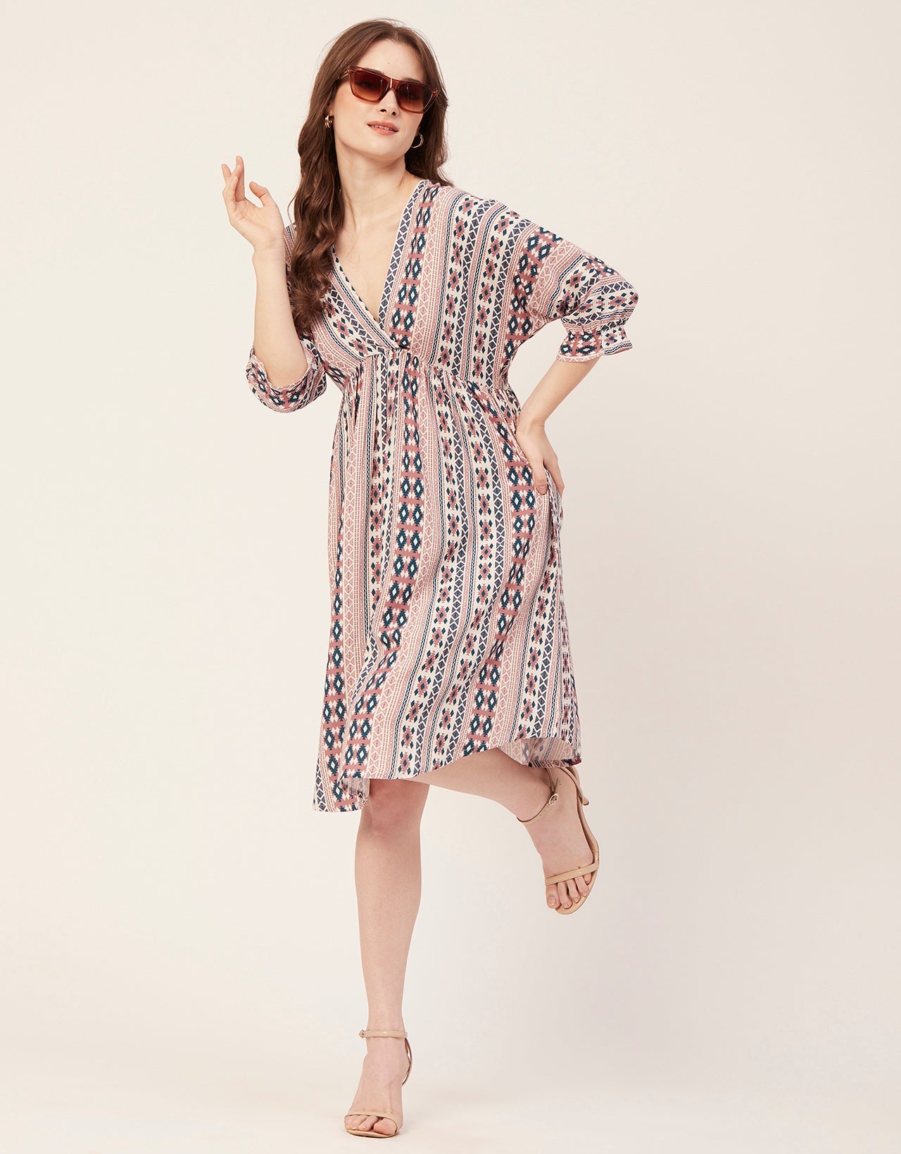 Quarter Sleeves Short Dress