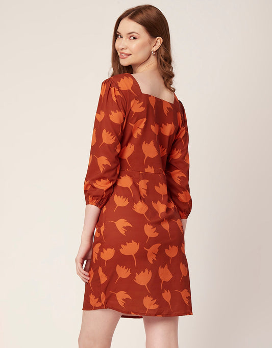Short Button-Up Square Neck