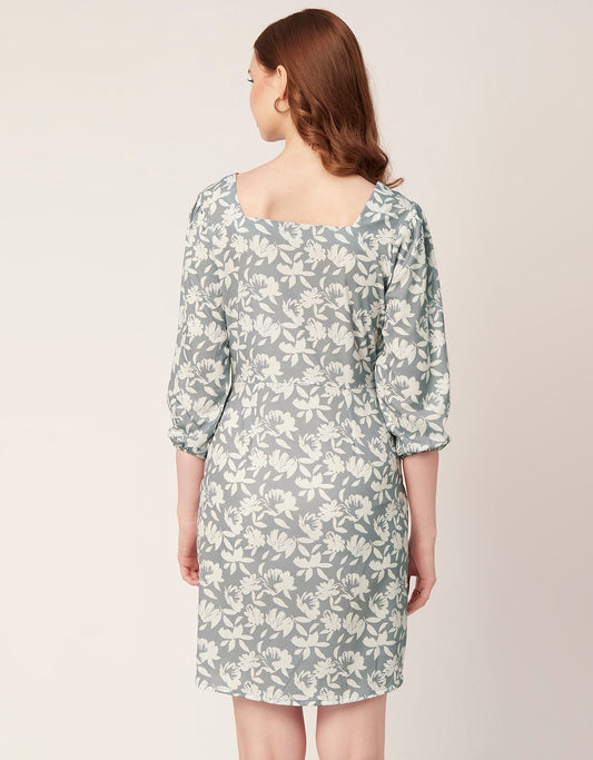 Short Button-Up Square Neck