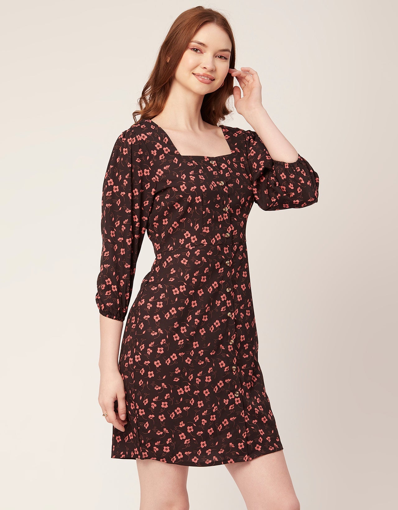 Short Button-Up Square Neck