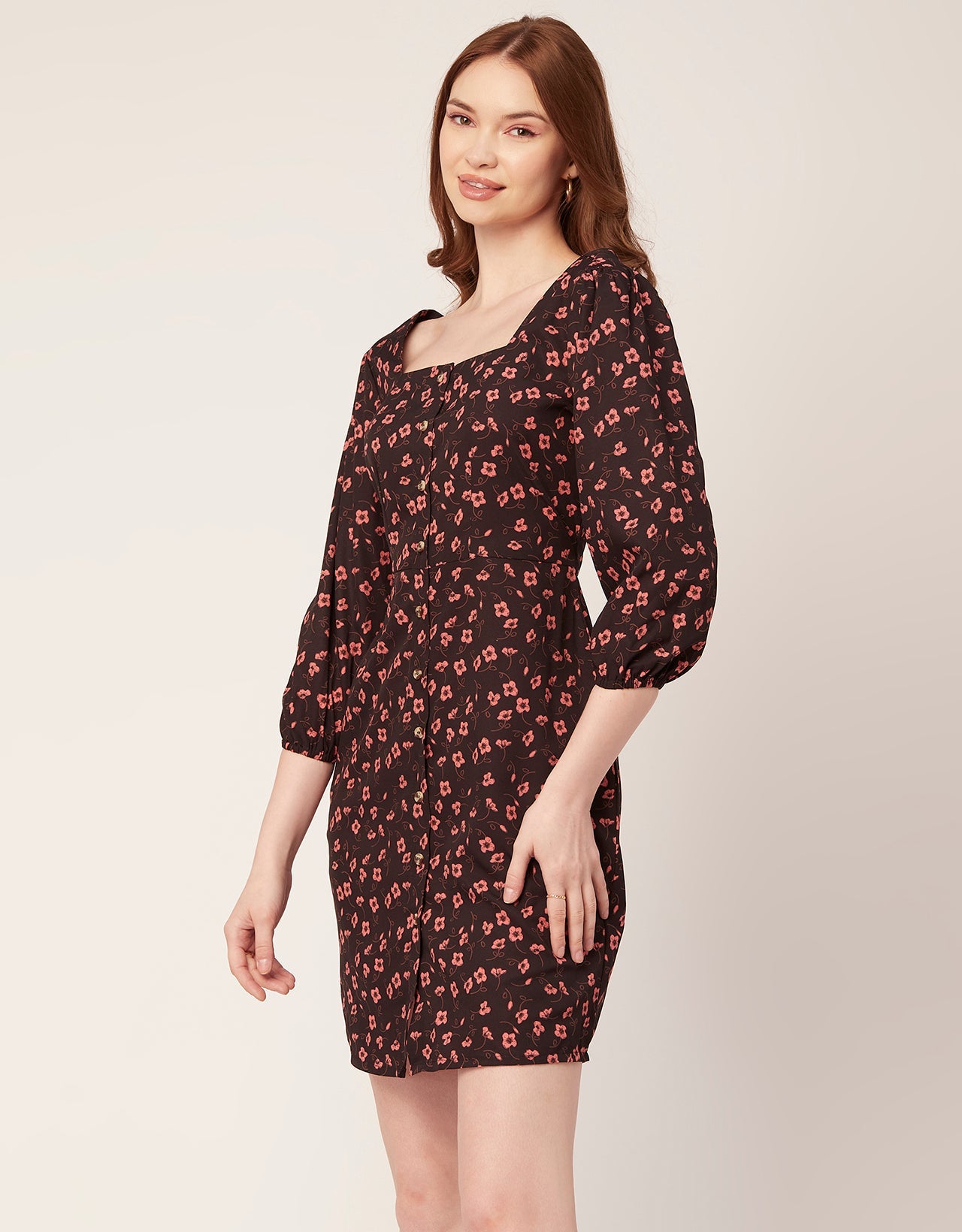 Short Button-Up Square Neck