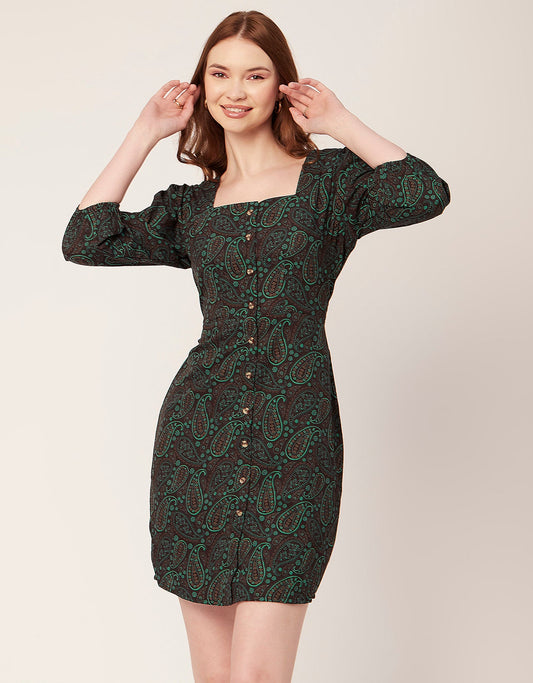 Short Button-Up Square Neck
