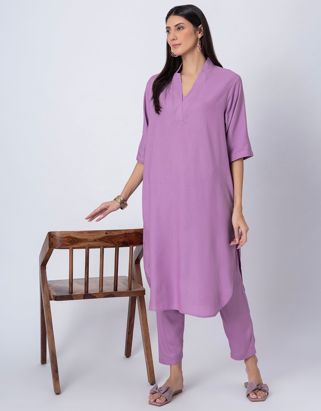 Soft and Comfy Loosefit Kurta and Pants Set For Women's