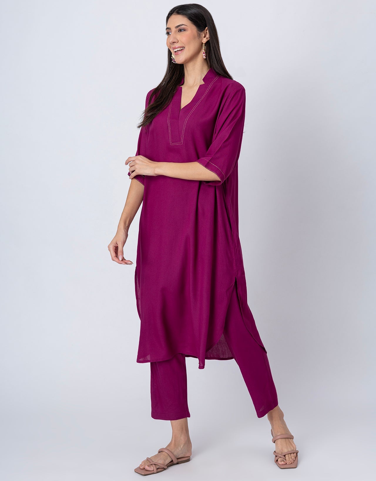 Soft and Comfy Loosefit Kurta and Pants Set For Women's