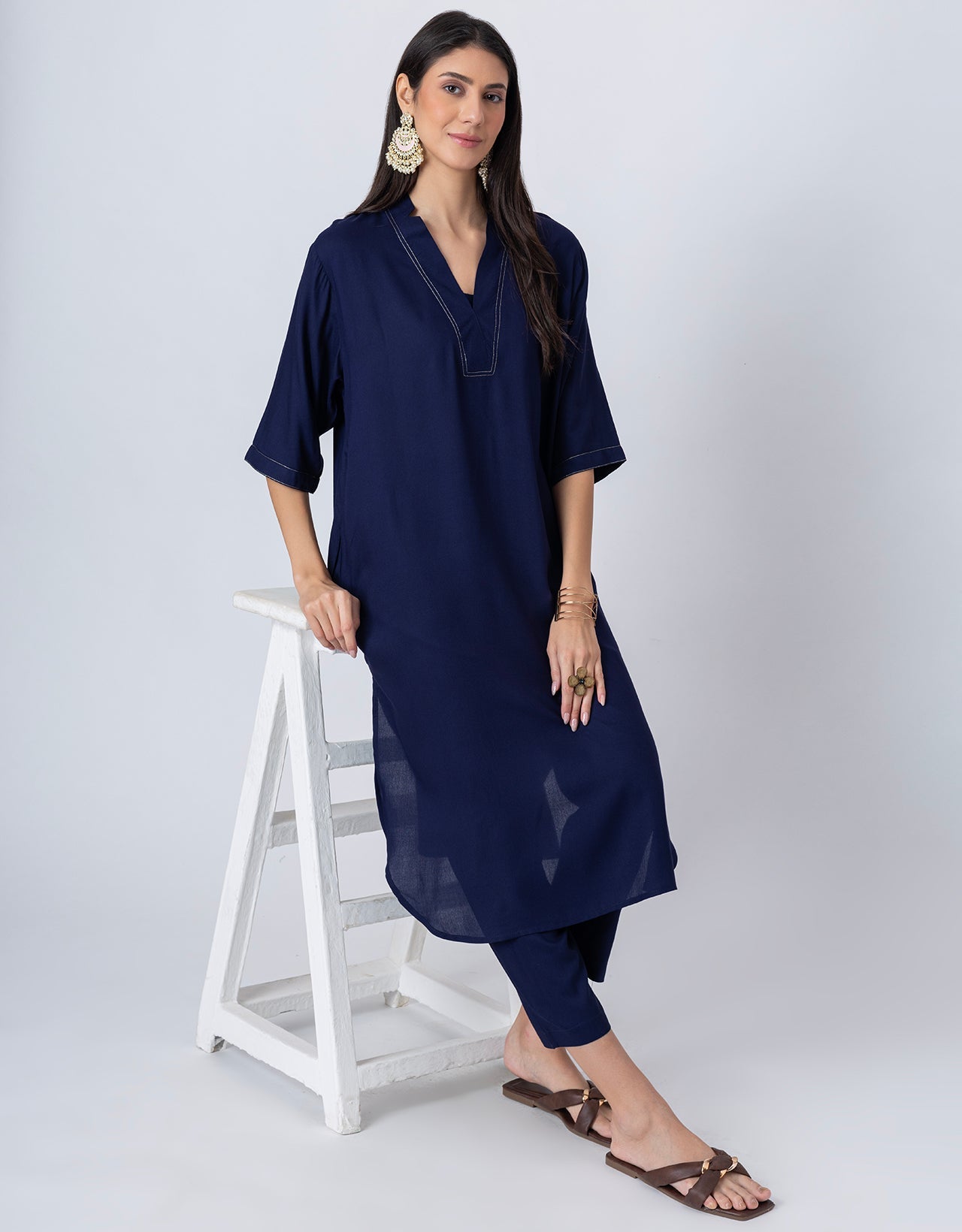 Soft and Comfy Loosefit Kurta and Pants Set For Women's