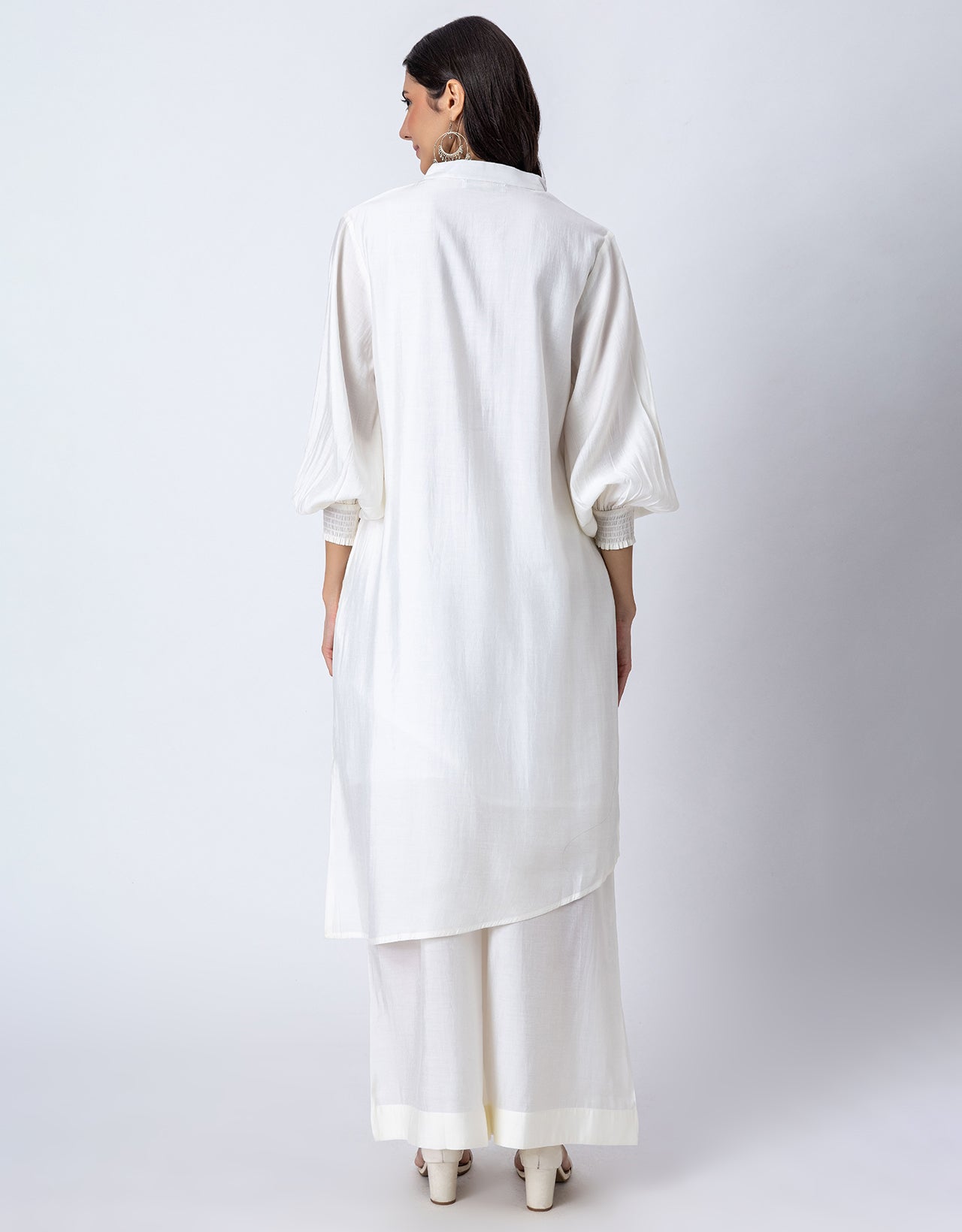 Solid Puffed Sleeve Women Kurta with Flared Palazzo Pants