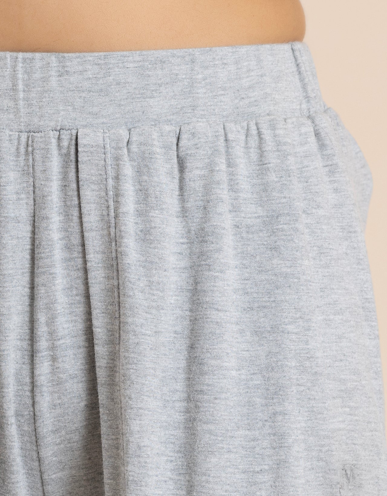 Solid Tulip Pants Jersey Crop Pants for Women