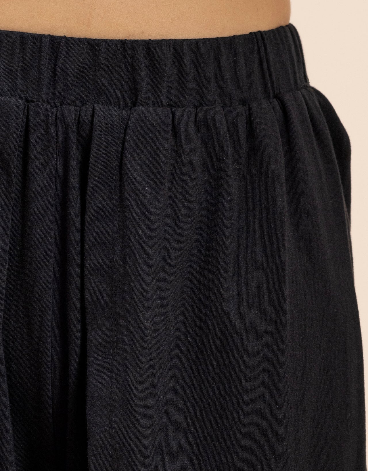 Solid Tulip Pants Jersey Crop Pants for Women