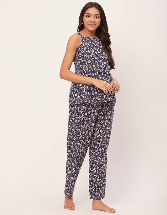 Sleeveless Nightsuit Set