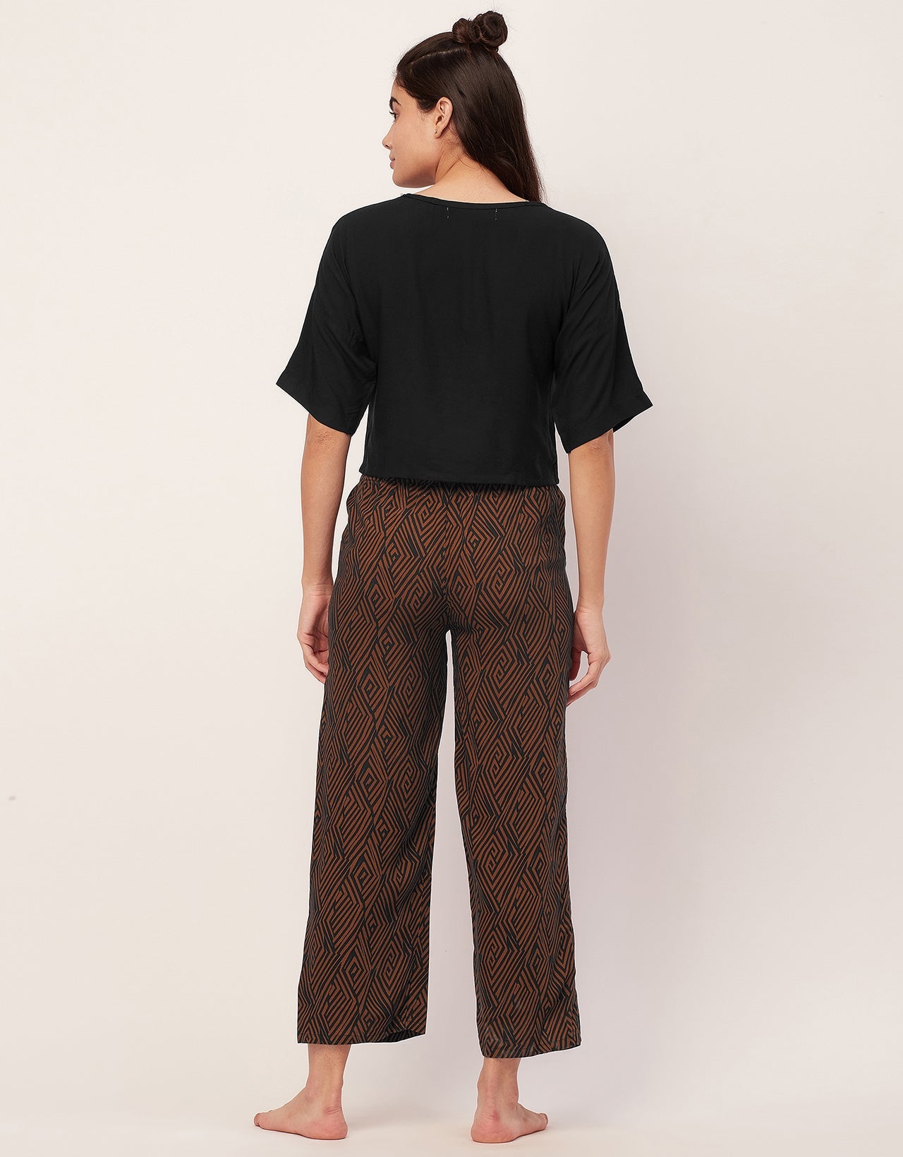 2 Pc Night Suit, Capri Pants