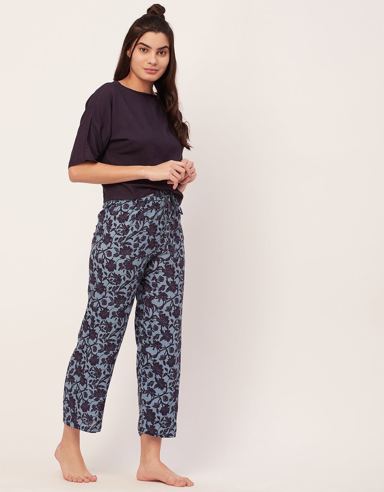 2 Pc Night Suit, Capri Pants