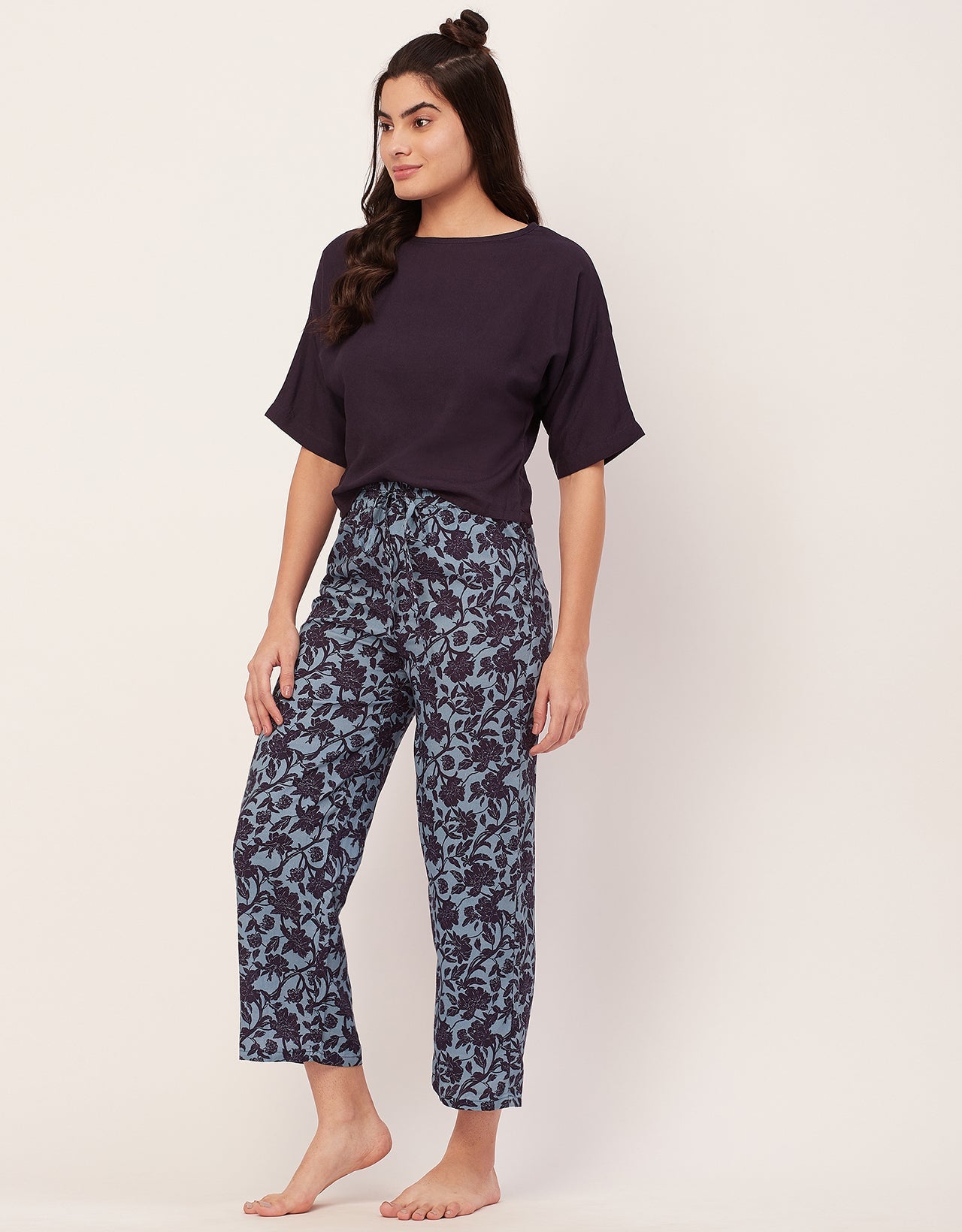 2 Pc Night Suit, Capri Pants