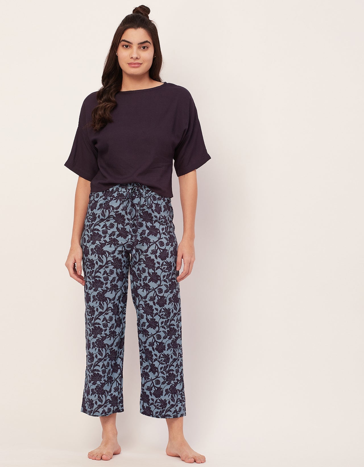 2 Pc Night Suit, Capri Pants