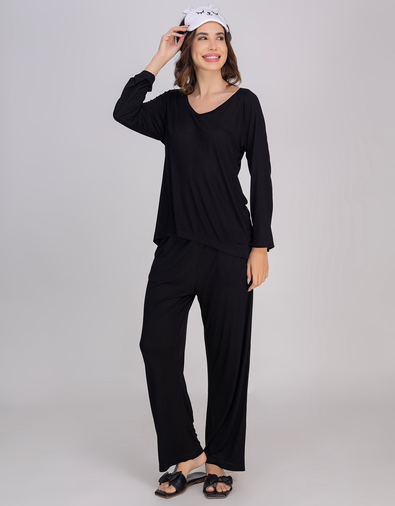 Moomaya Women's V-Neck Sleepwear Soft & Cozy Pajama Set