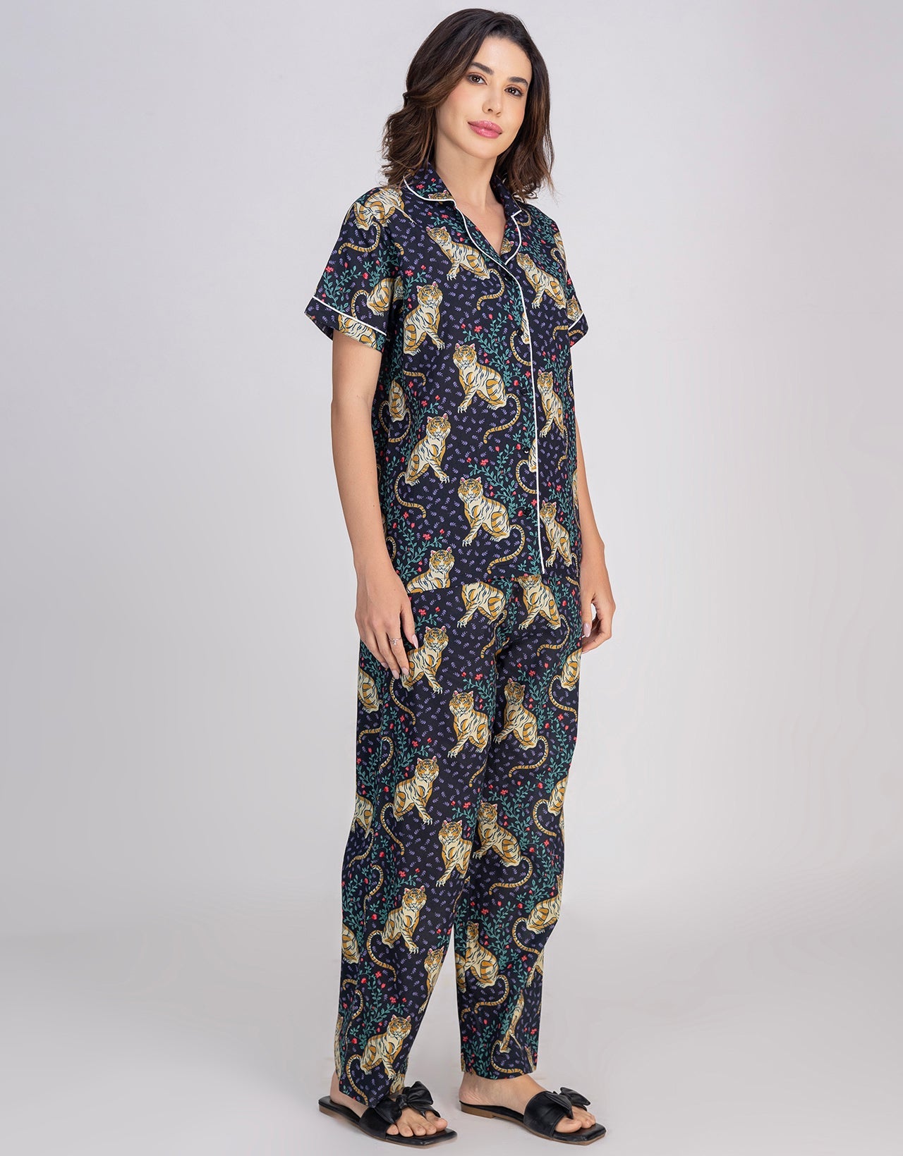 Moomaya Women's Cotton Printed Button-Down Night Short Sleeves Suit