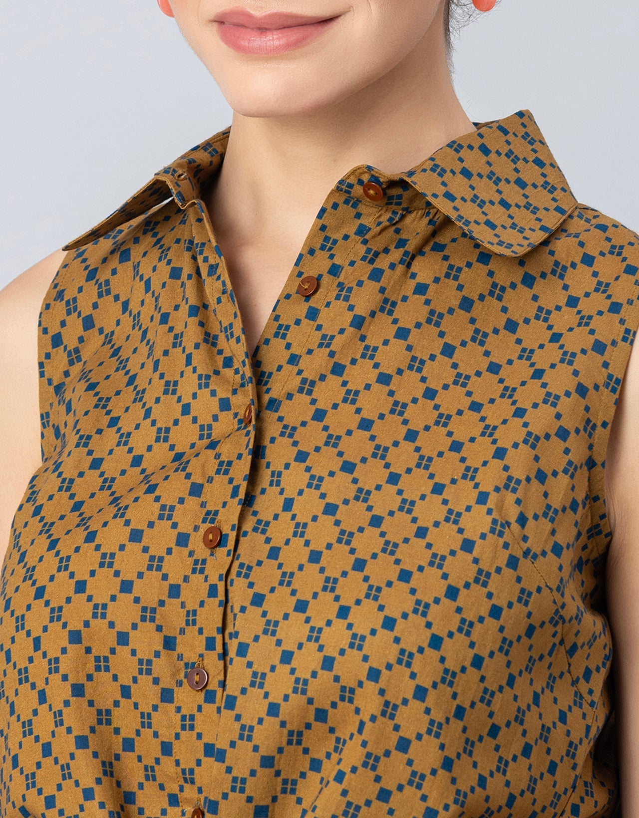 Printed Crop Shirt, Sleeveless