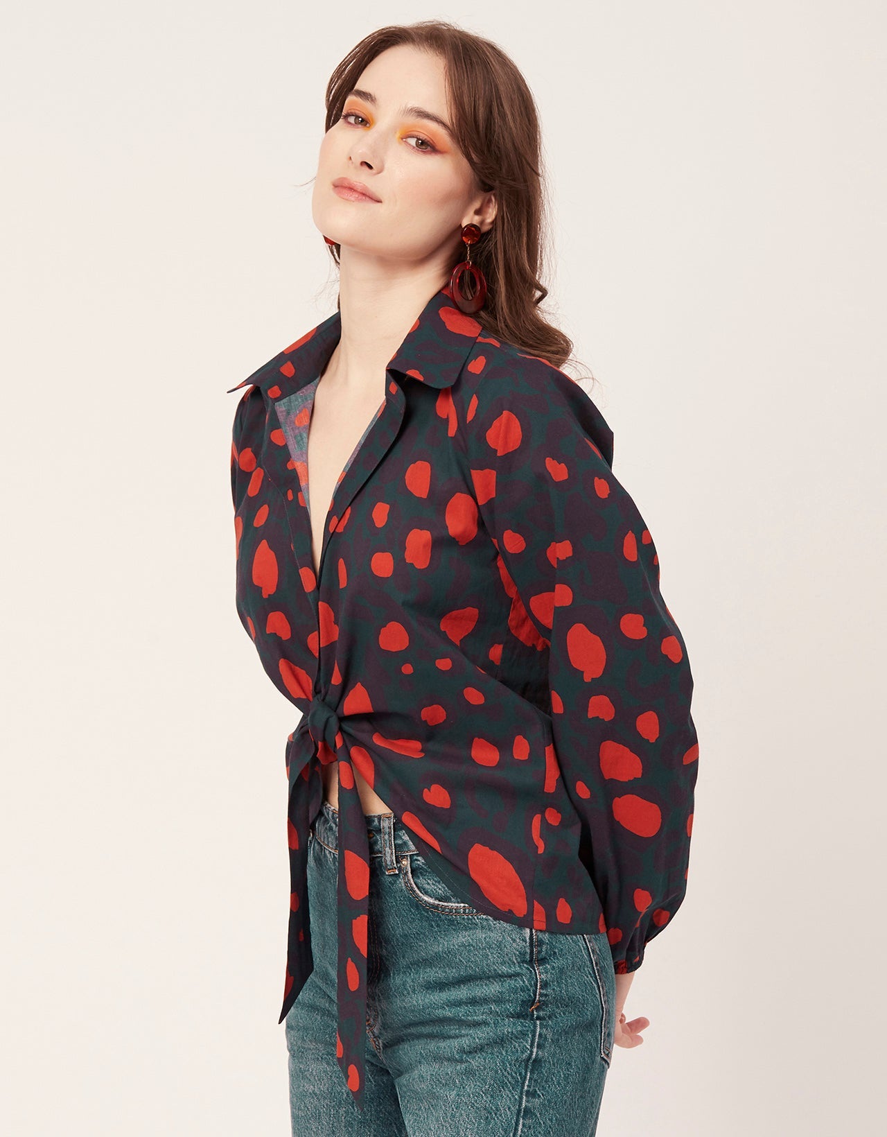 Full Sleeve Knot Crop Top