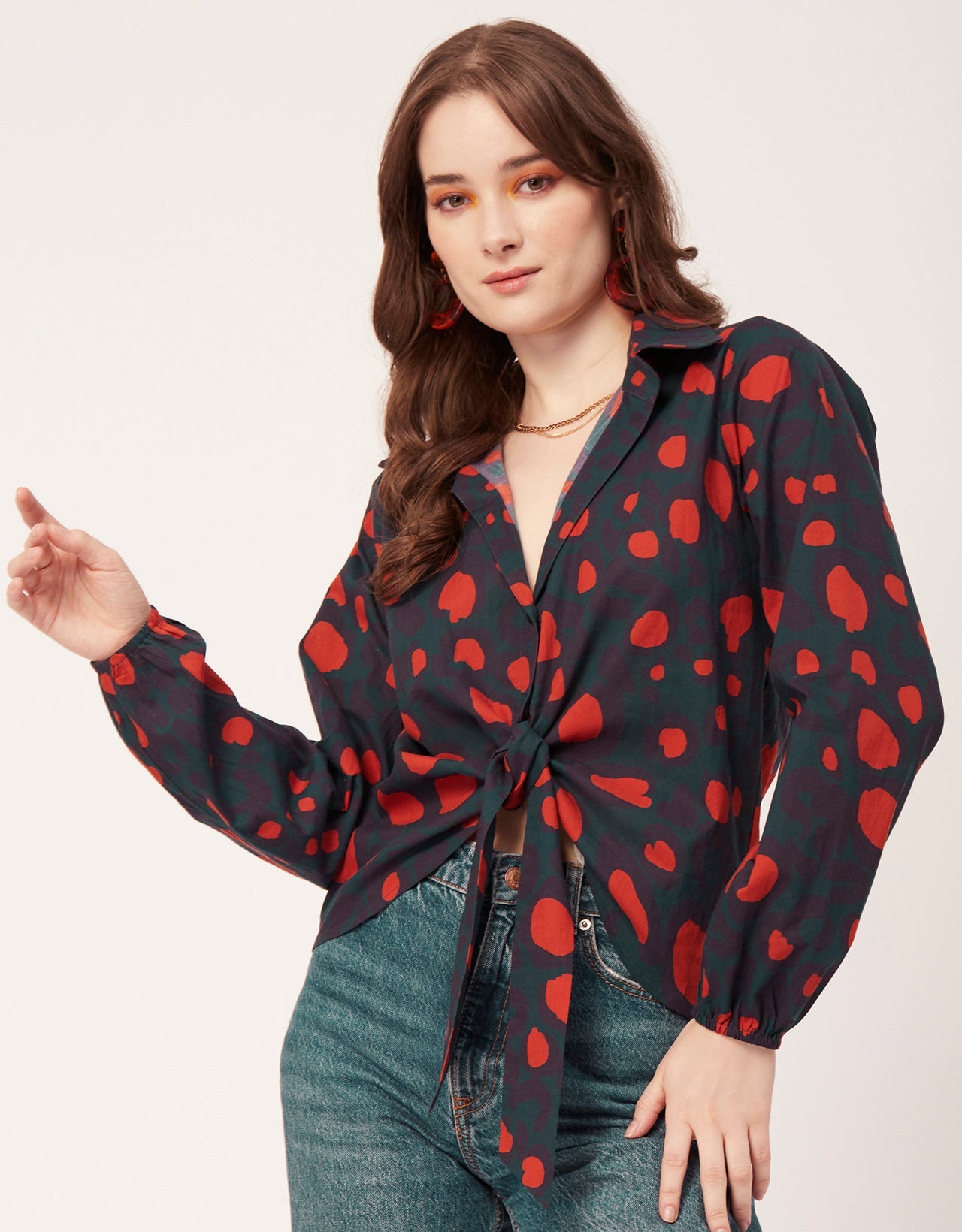 Full Sleeve Knot Crop Top