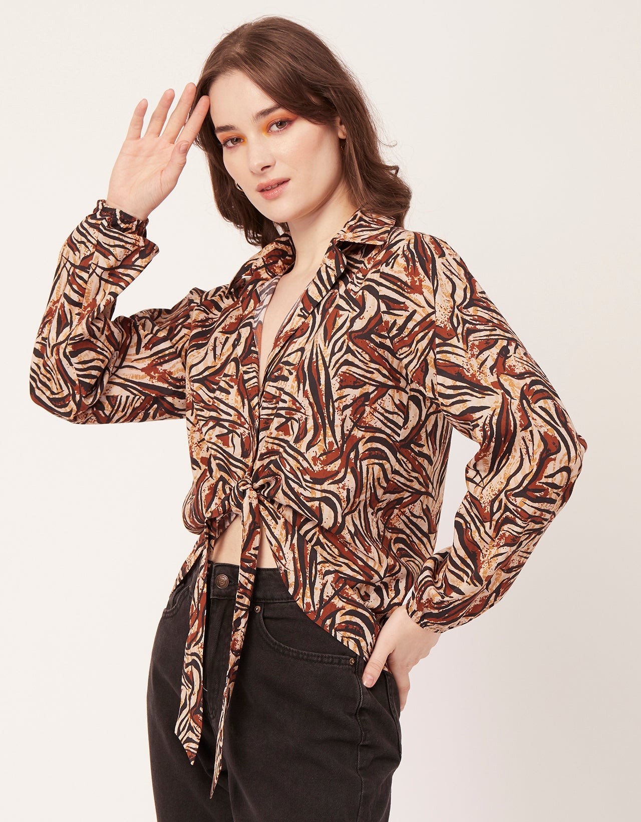 Full Sleeve Knot Crop Top