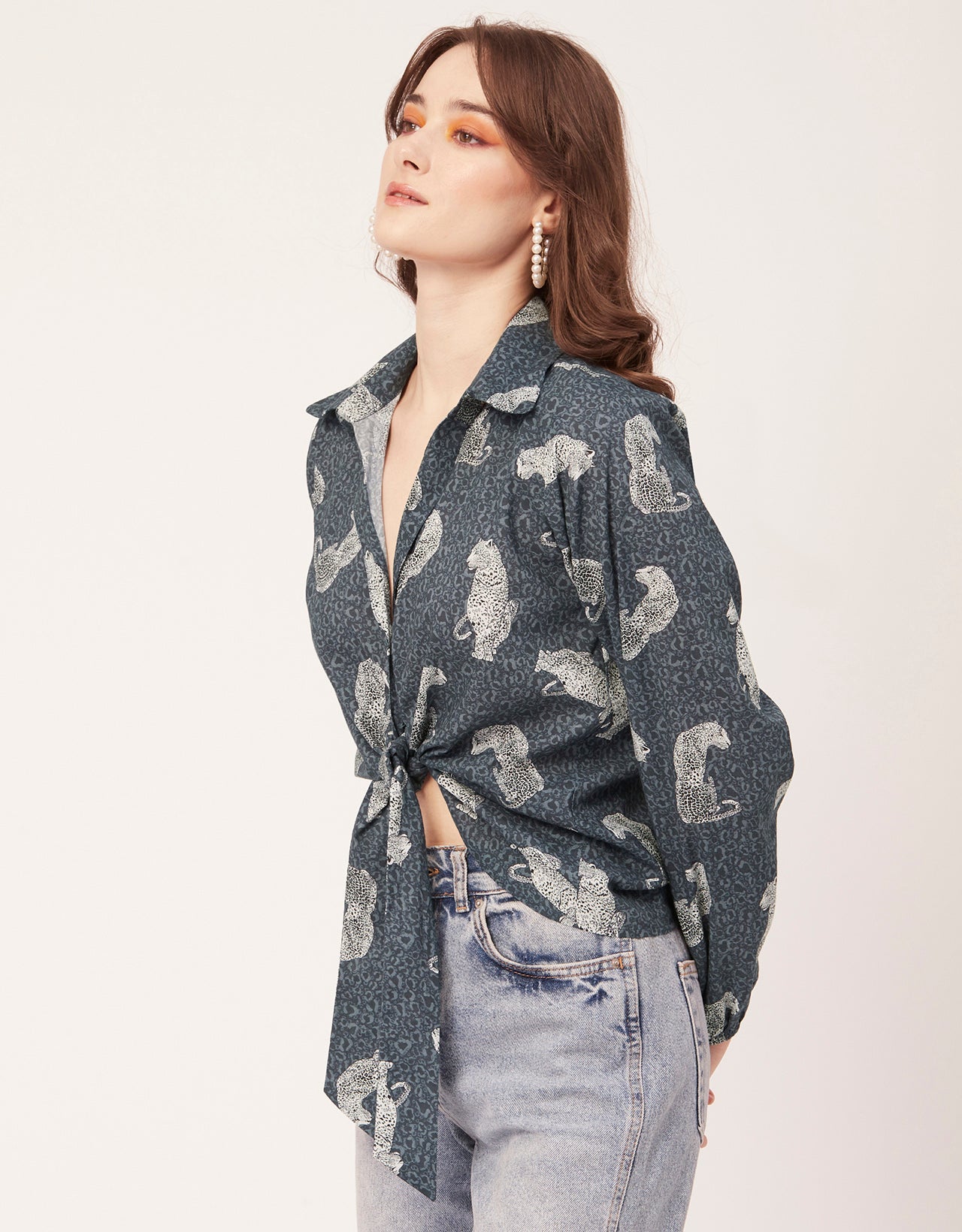 Full Sleeve Knot Crop Top