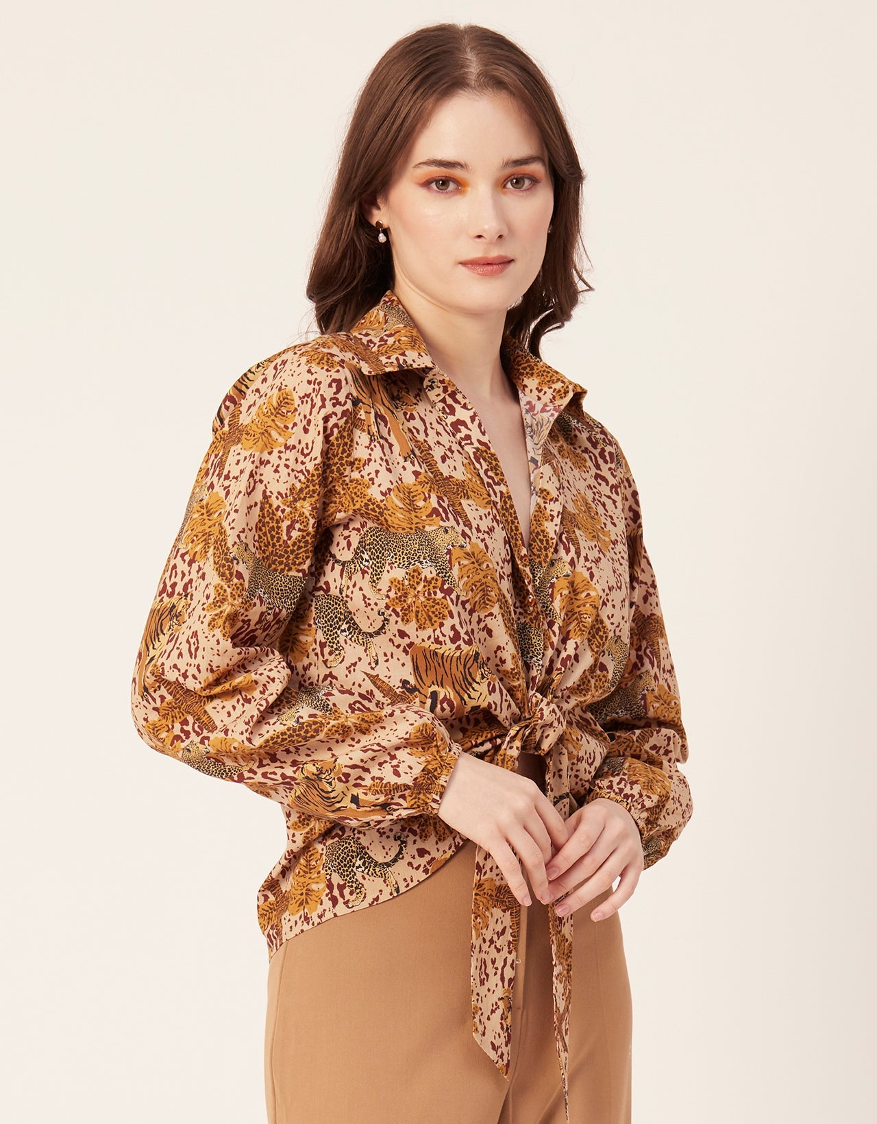Full Sleeve Knot Crop Top