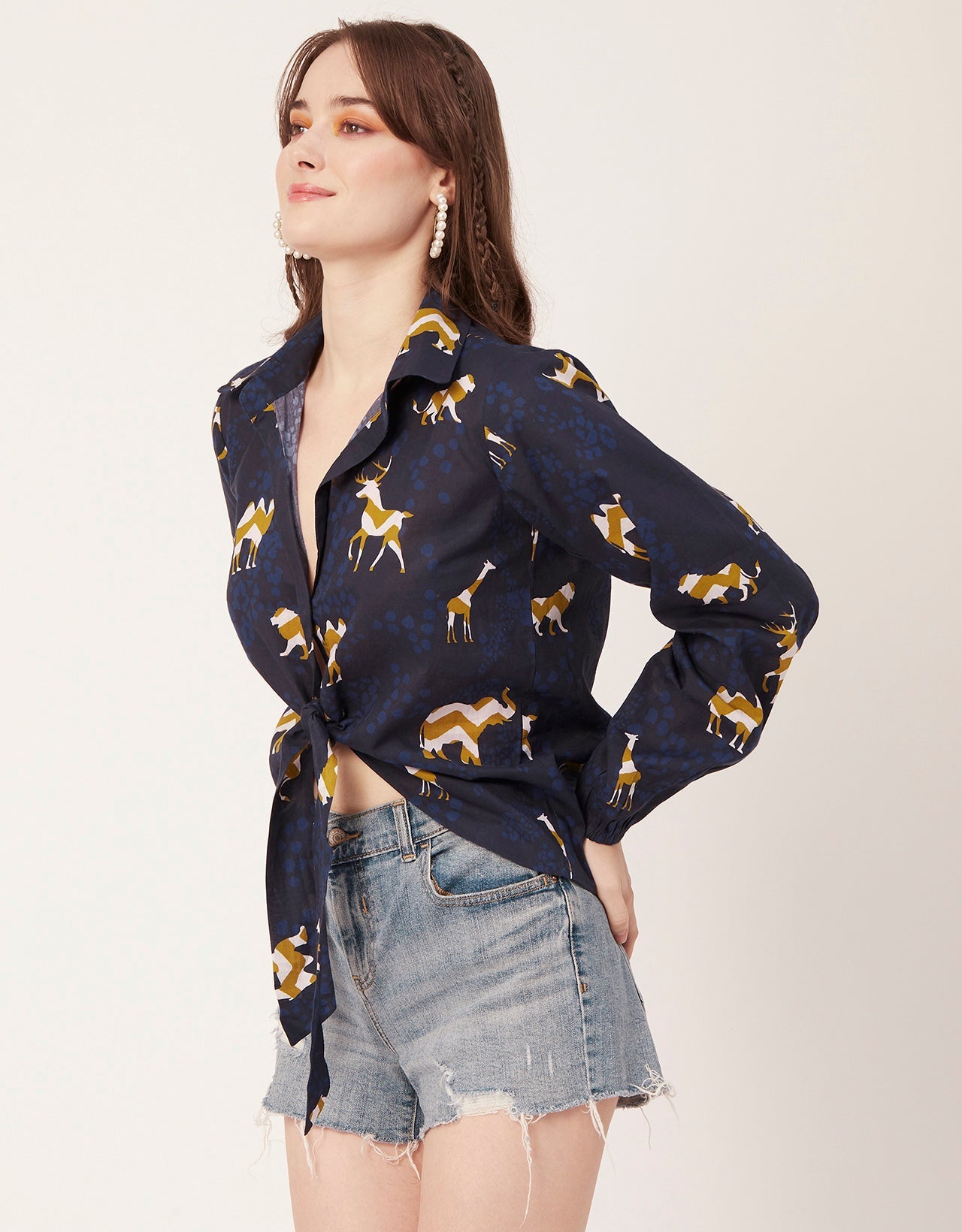 Full Sleeve Knot Crop Top