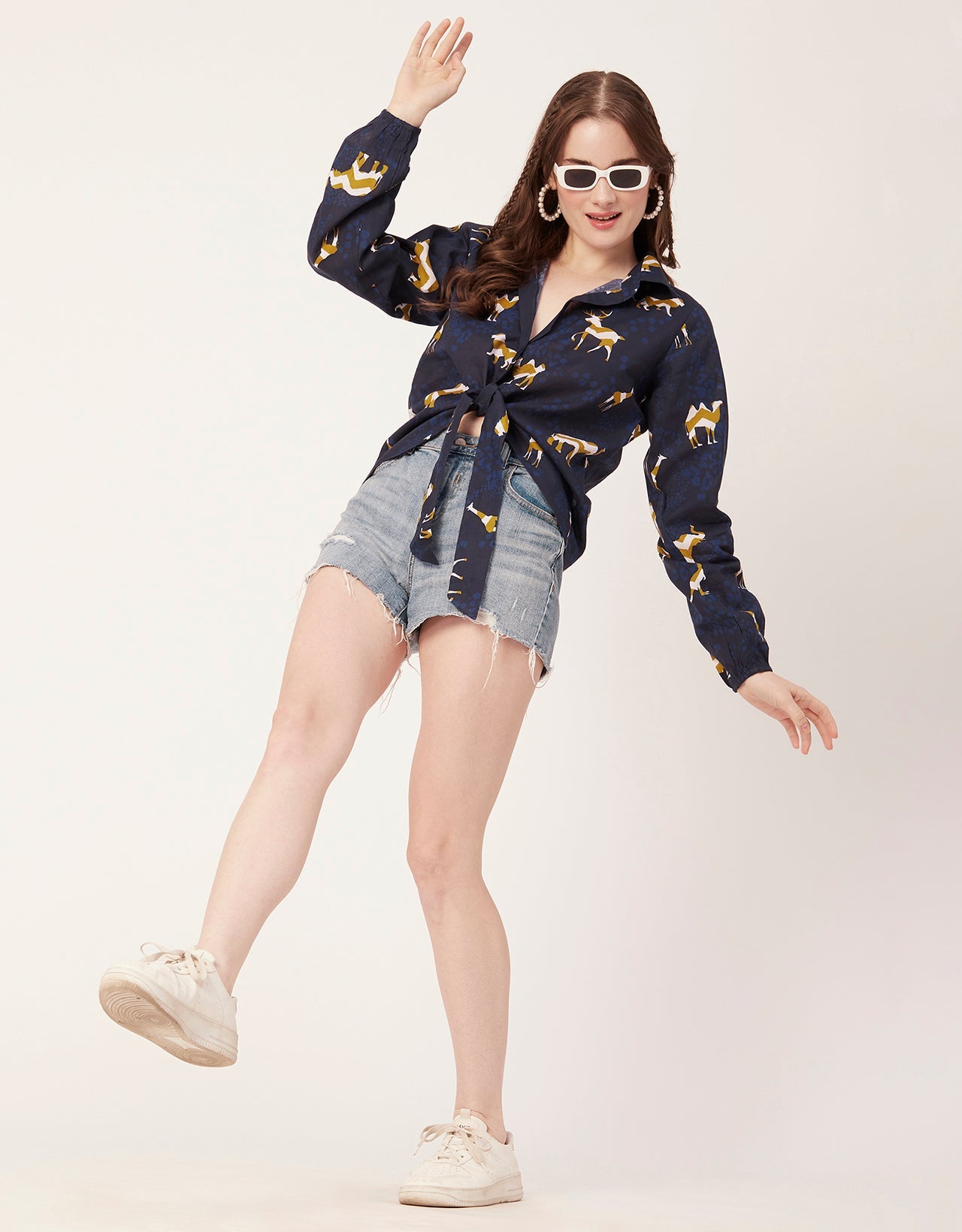 Full Sleeve Knot Crop Top