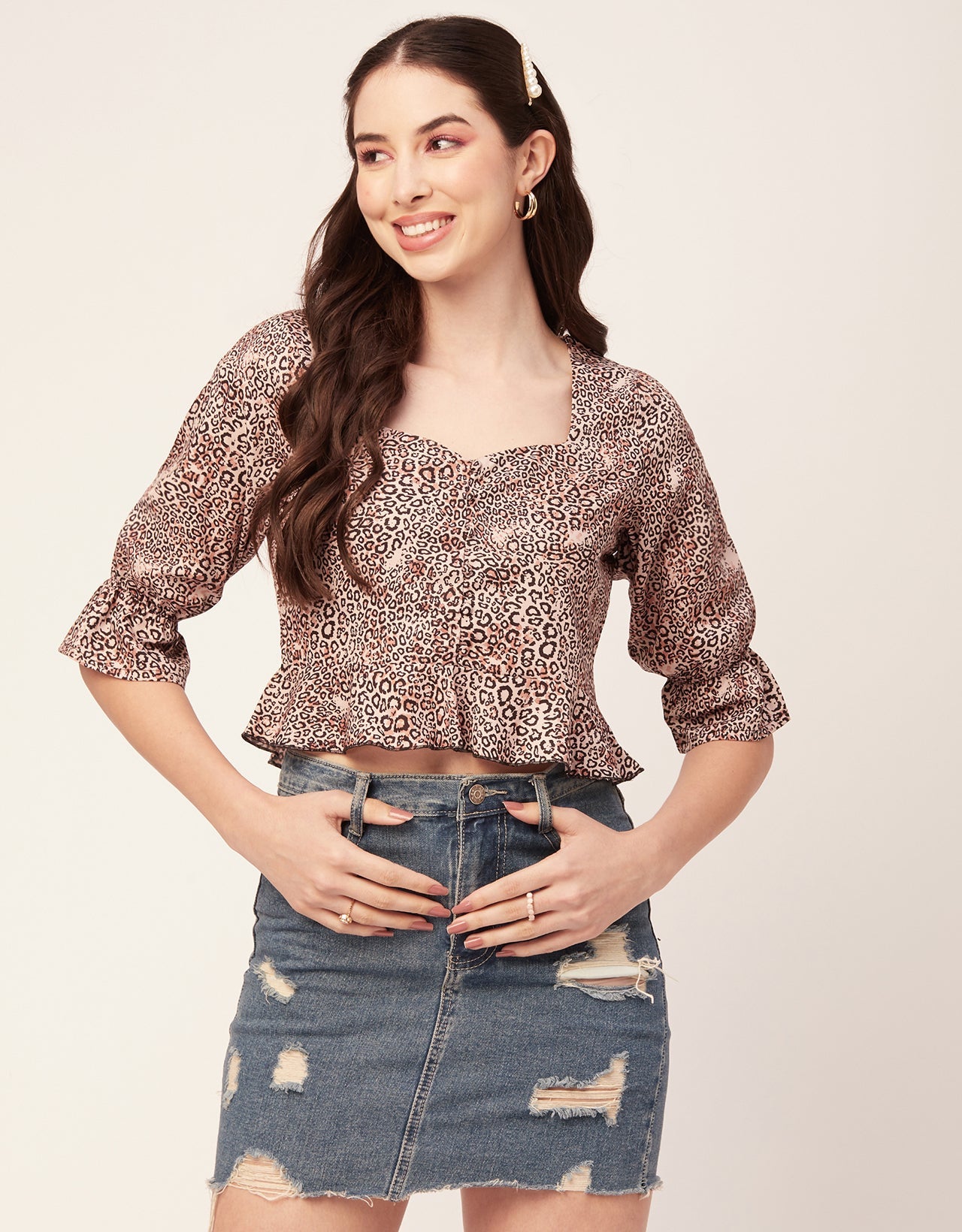 Short Sweetheart Crop Top