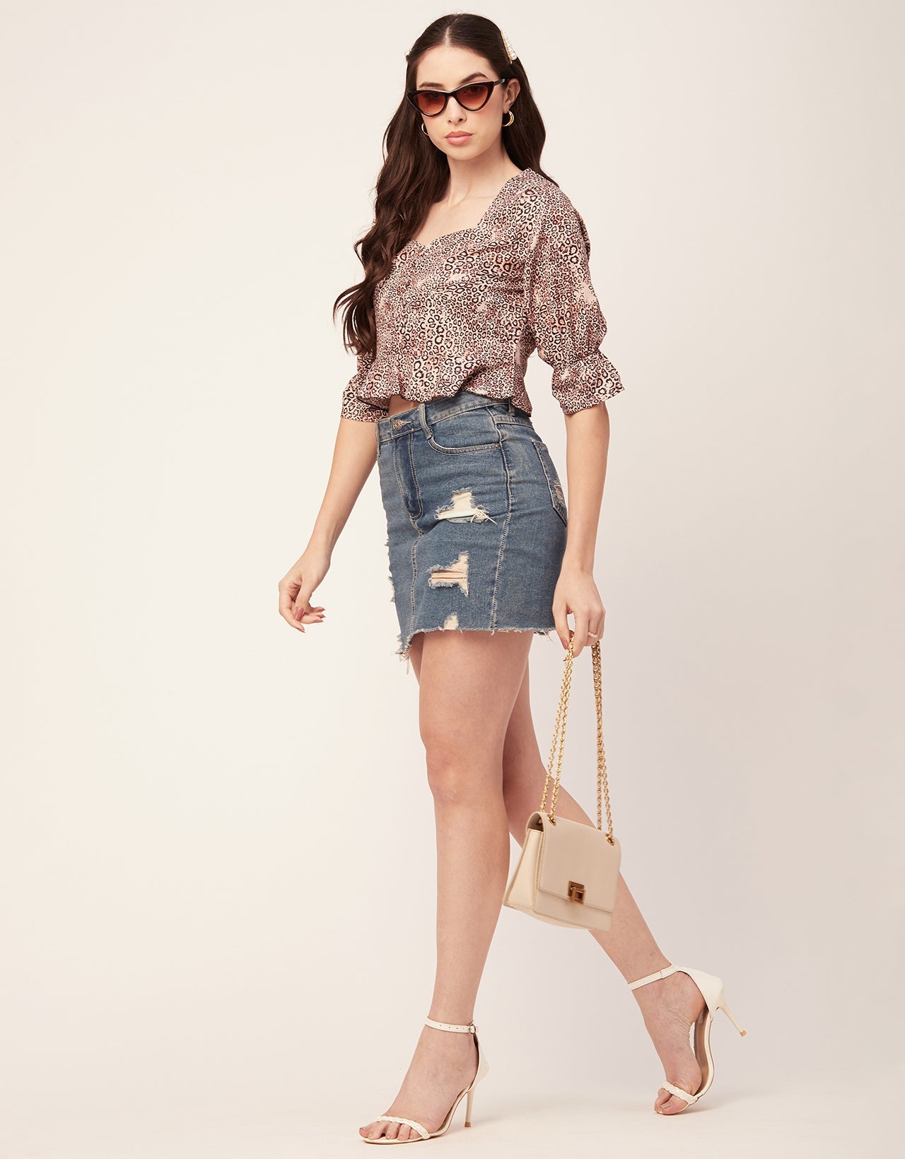 Short Sweetheart Crop Top