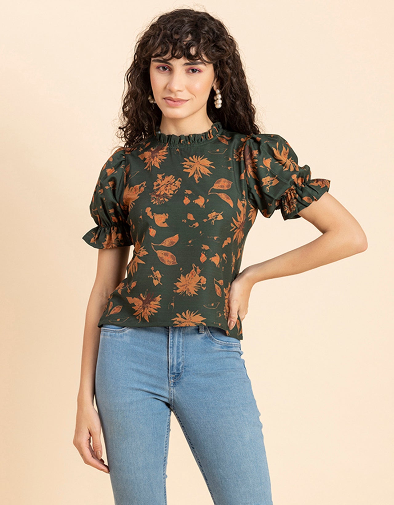 Ruffled Neck Casual Top
