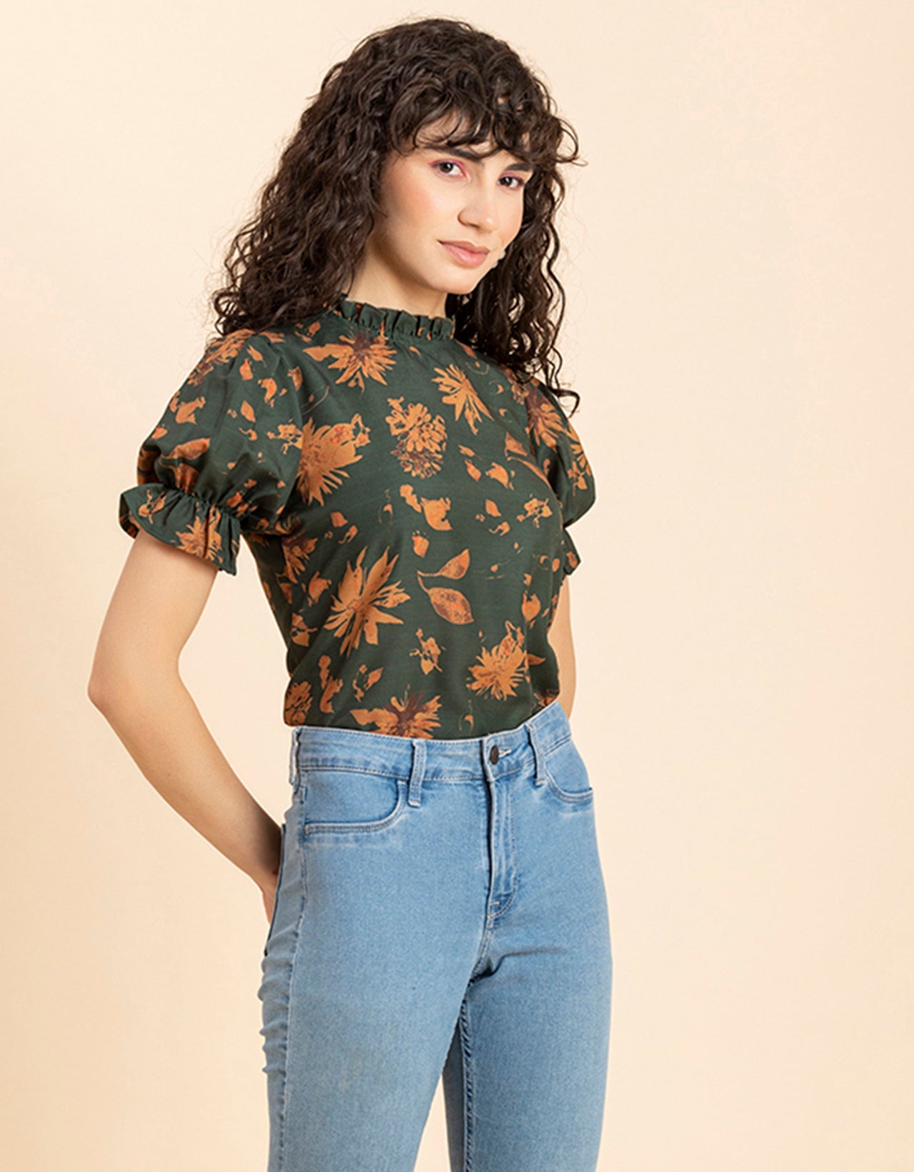 Ruffled Neck Casual Top