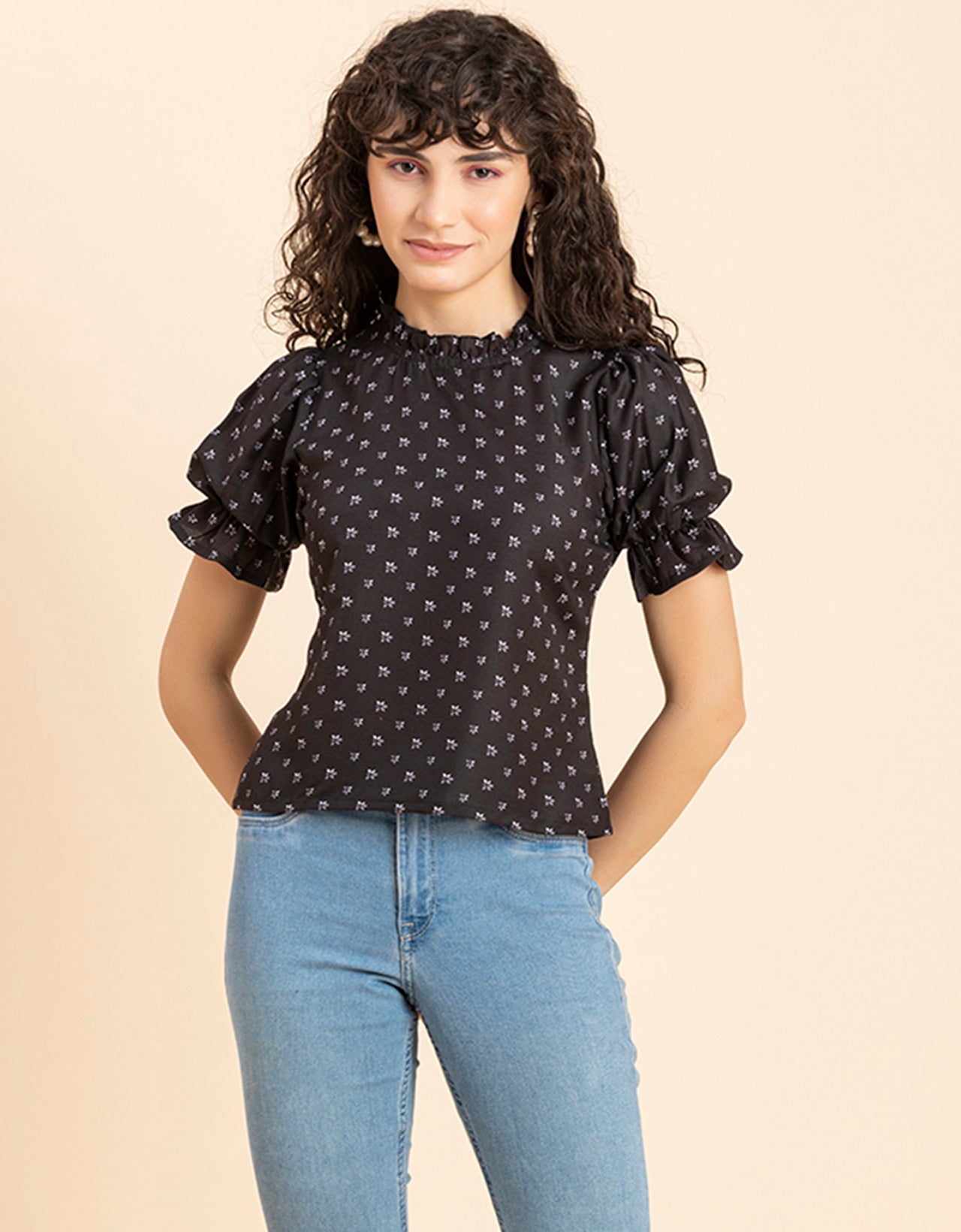Ruffled Neck Casual Top